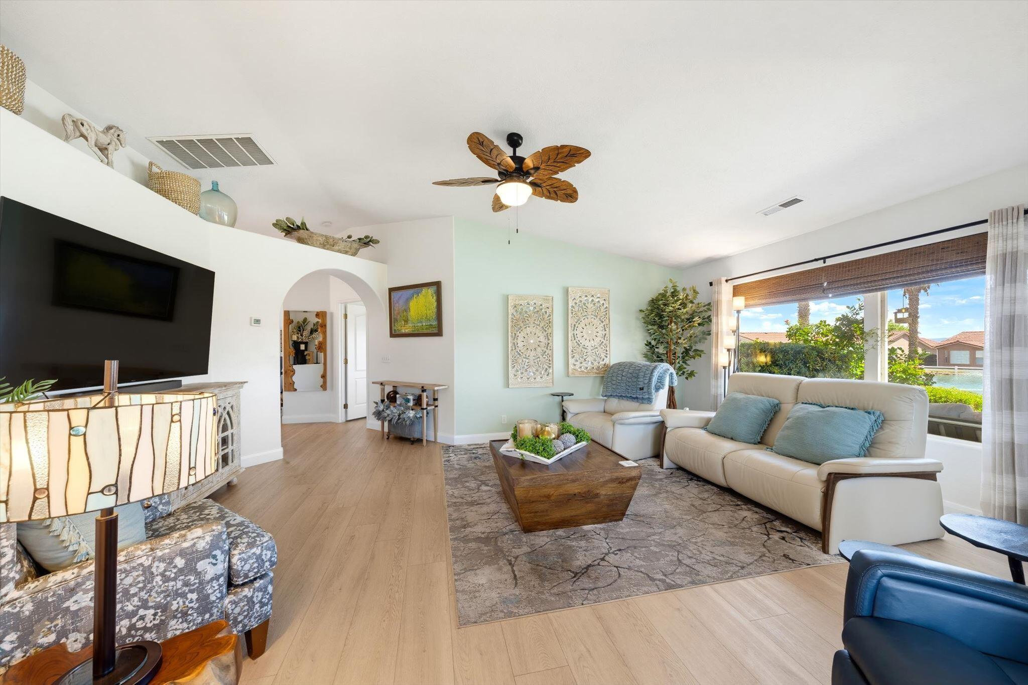 PADRE LAKES TOWNHOMES - Residential