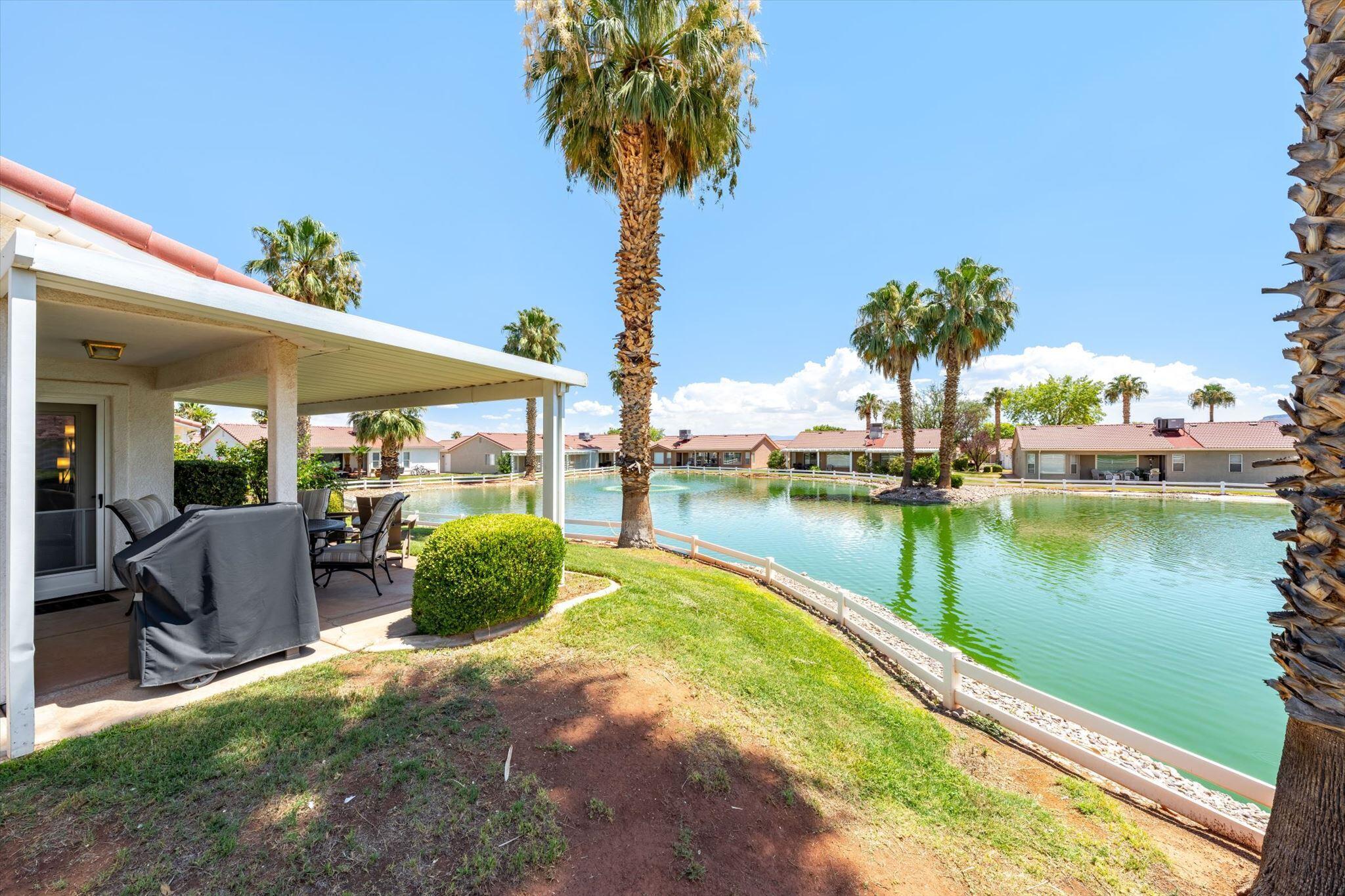 PADRE LAKES TOWNHOMES - Residential