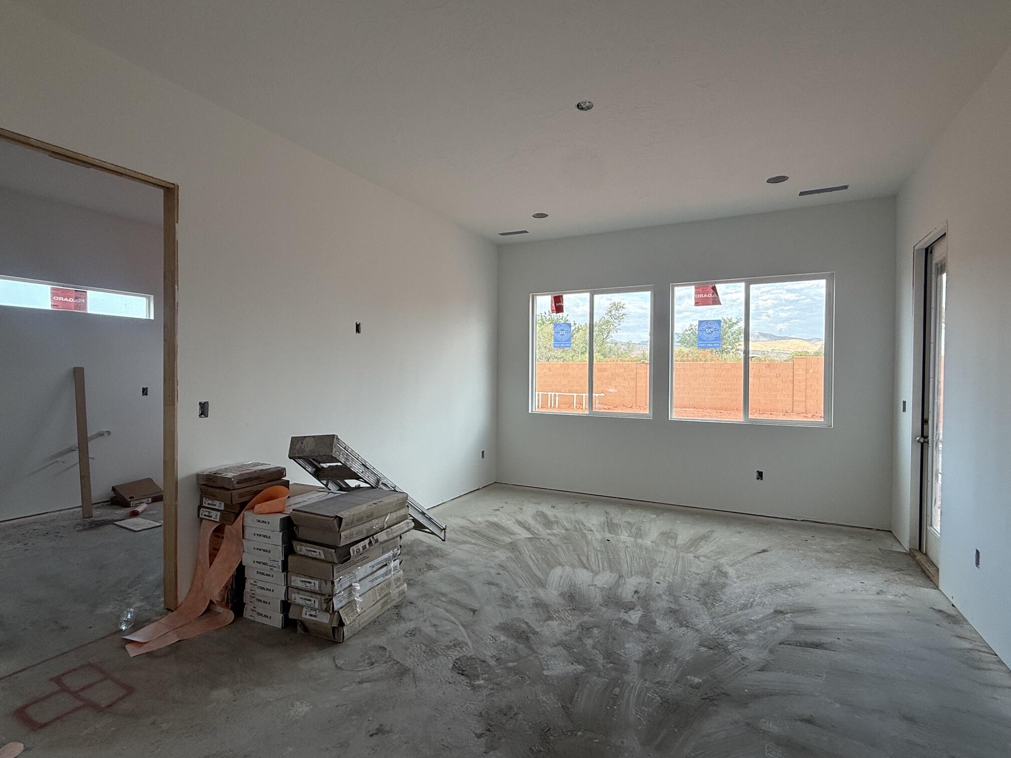 ONYX CANYON - Residential