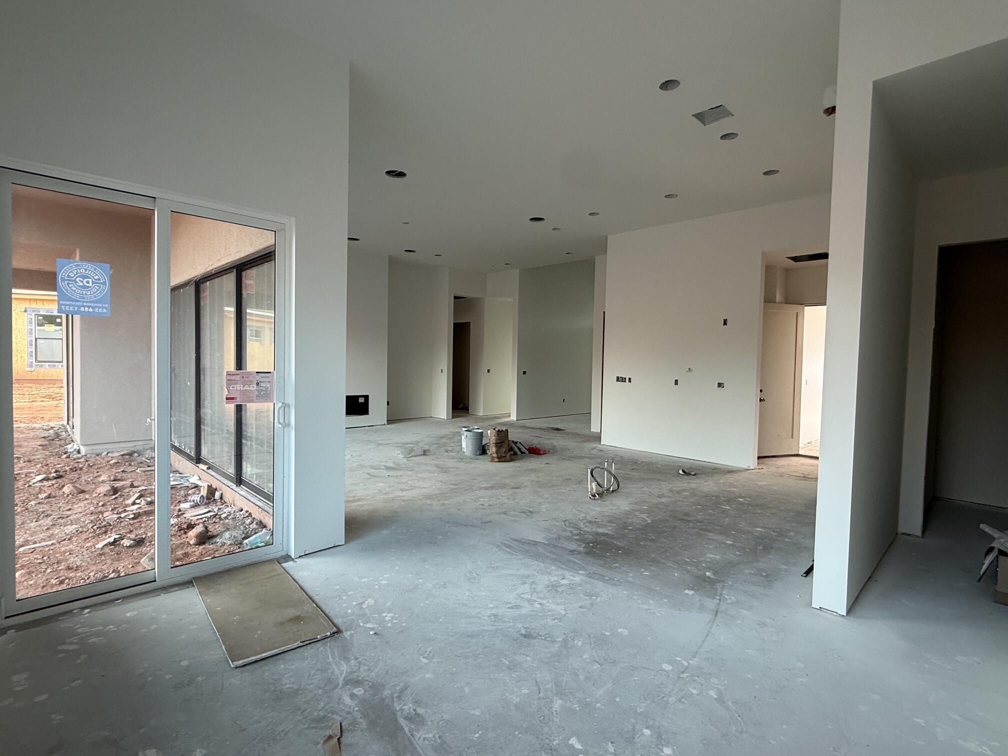 ONYX CANYON - Residential