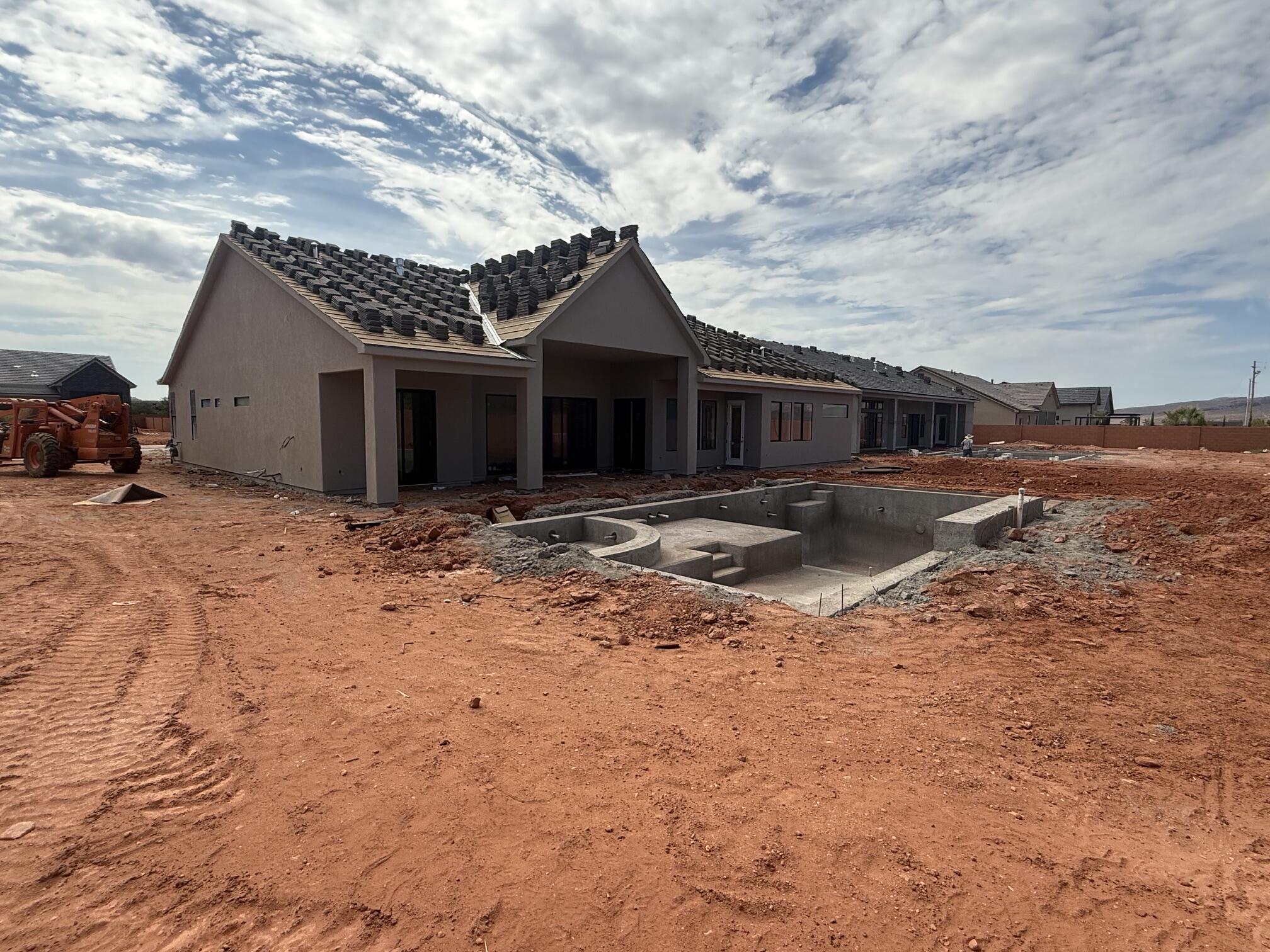 ONYX CANYON - Residential