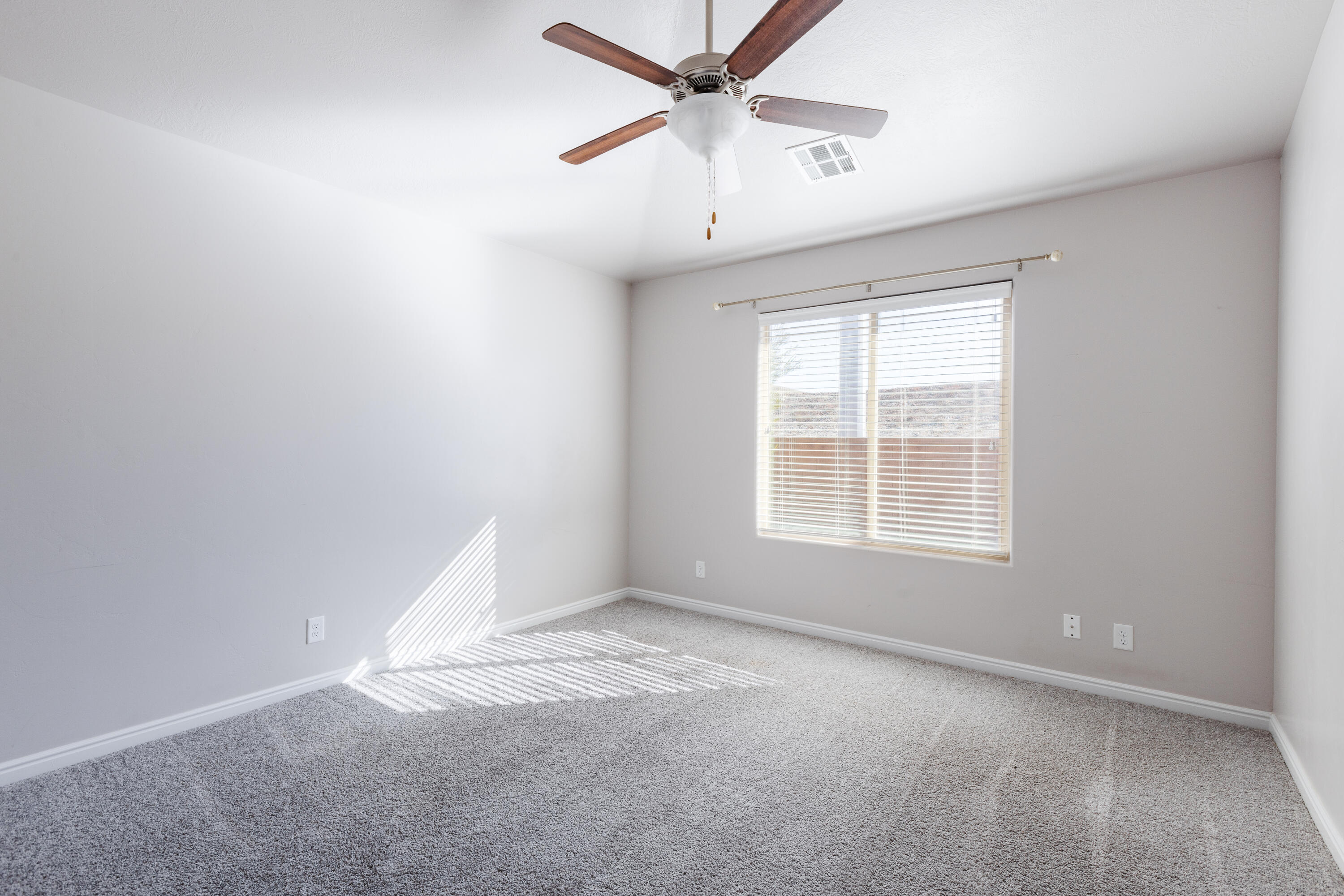 ST GEORGE TOWNSITE - Residential