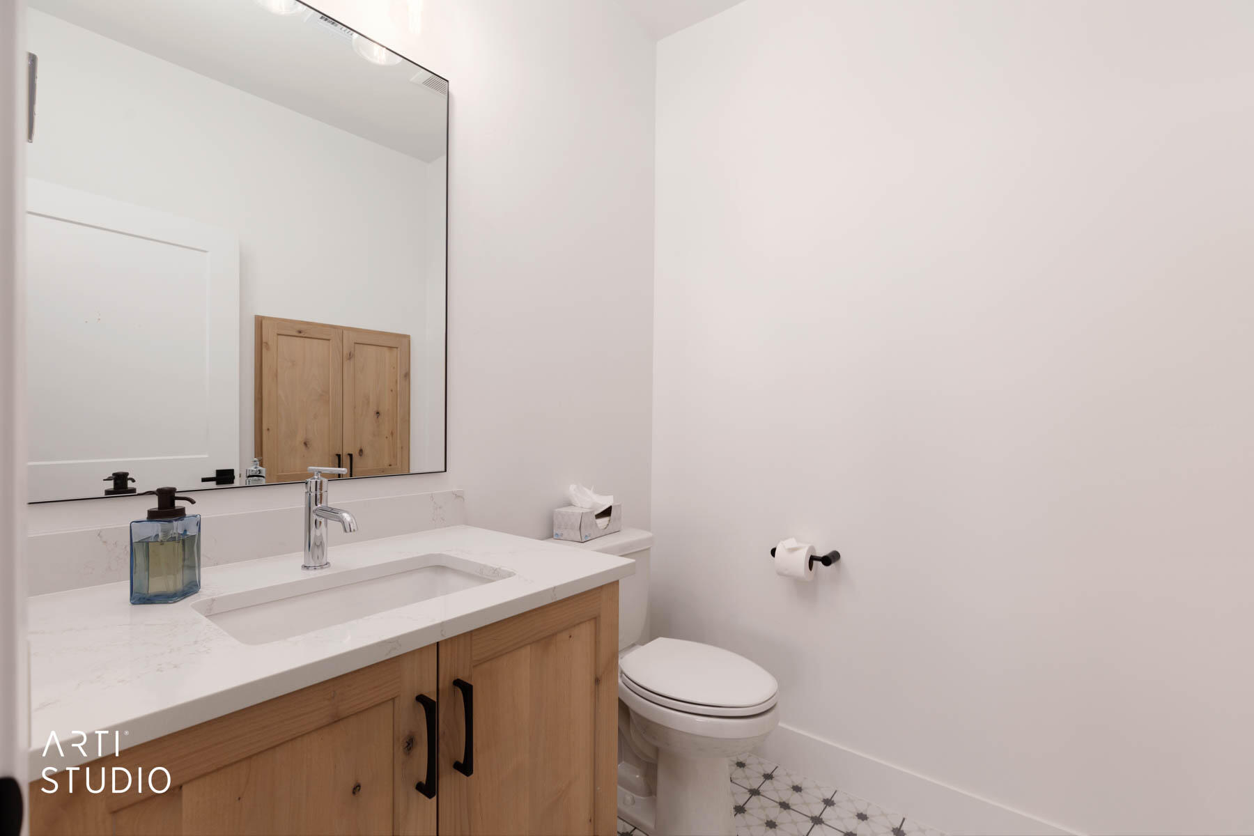 WASHINGTON VISTA - Residential