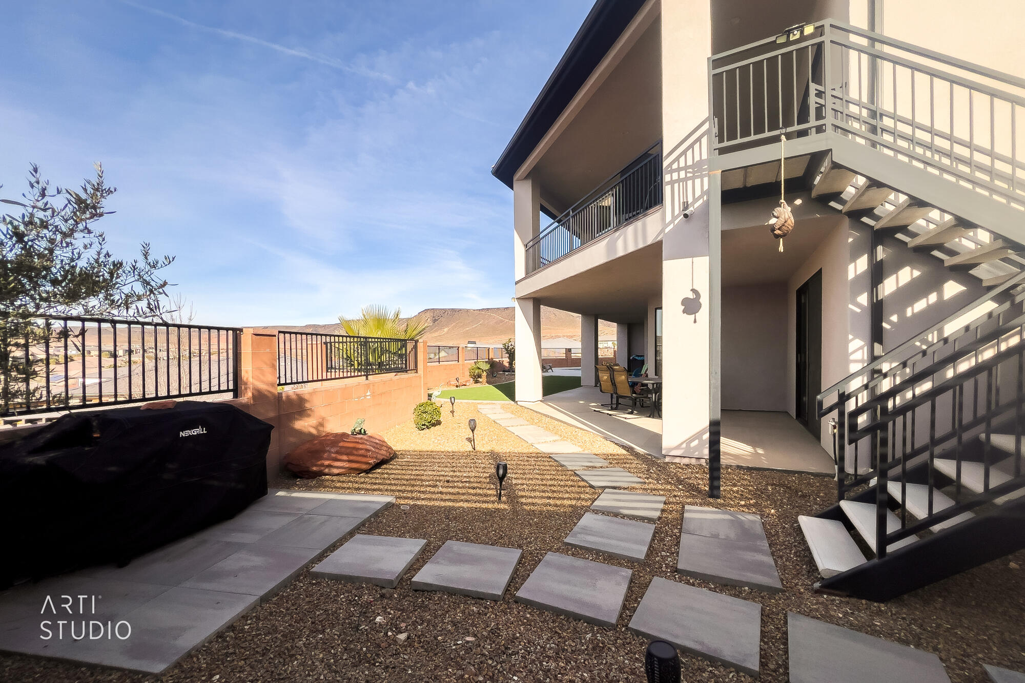 WASHINGTON VISTA - Residential