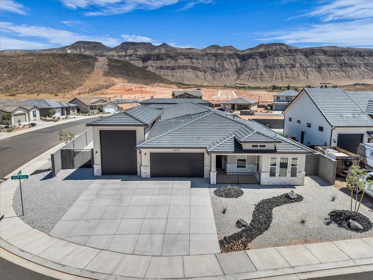 CORDERO - Residential