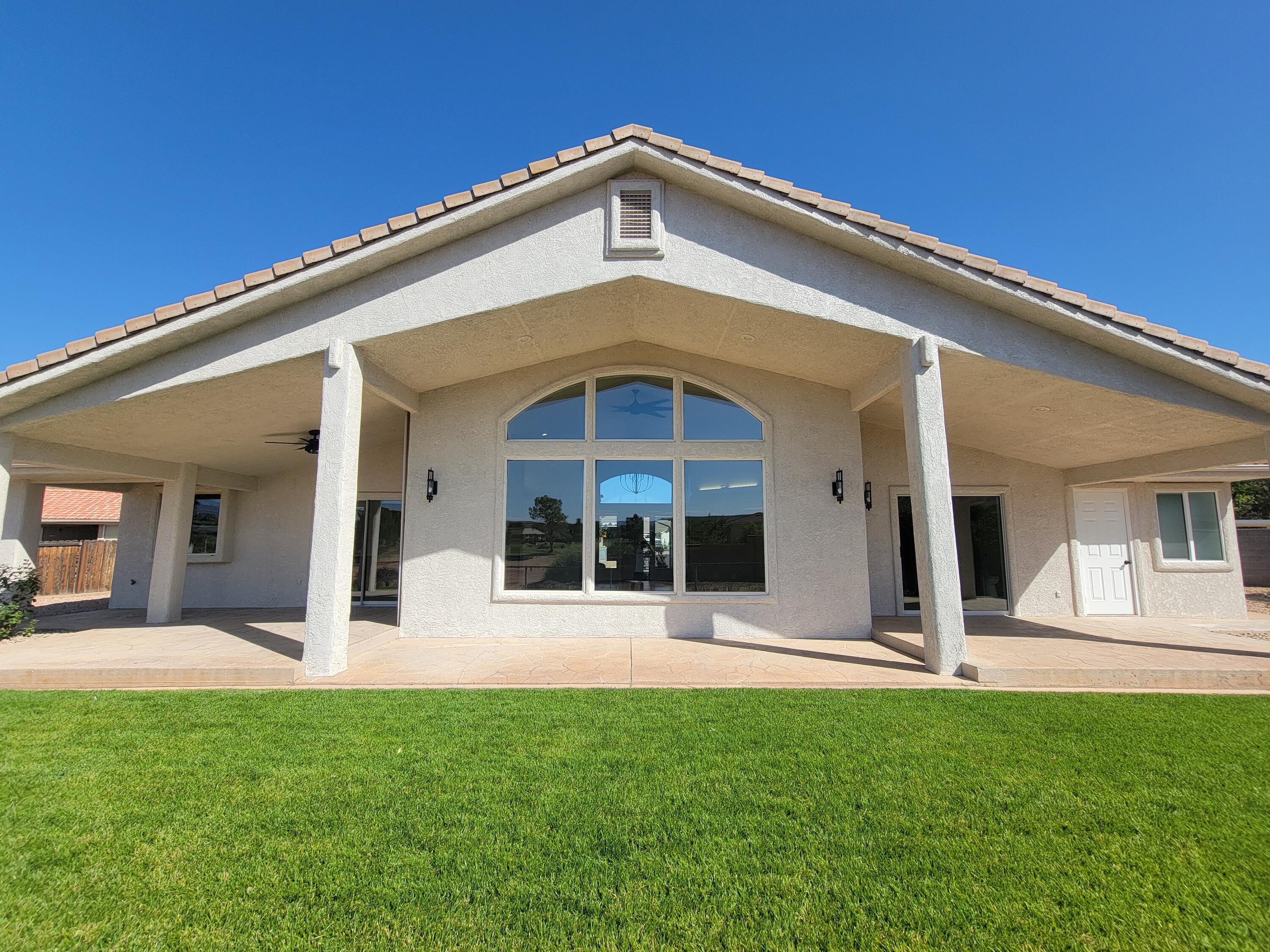 BLOOMINGTON HILLS - Residential