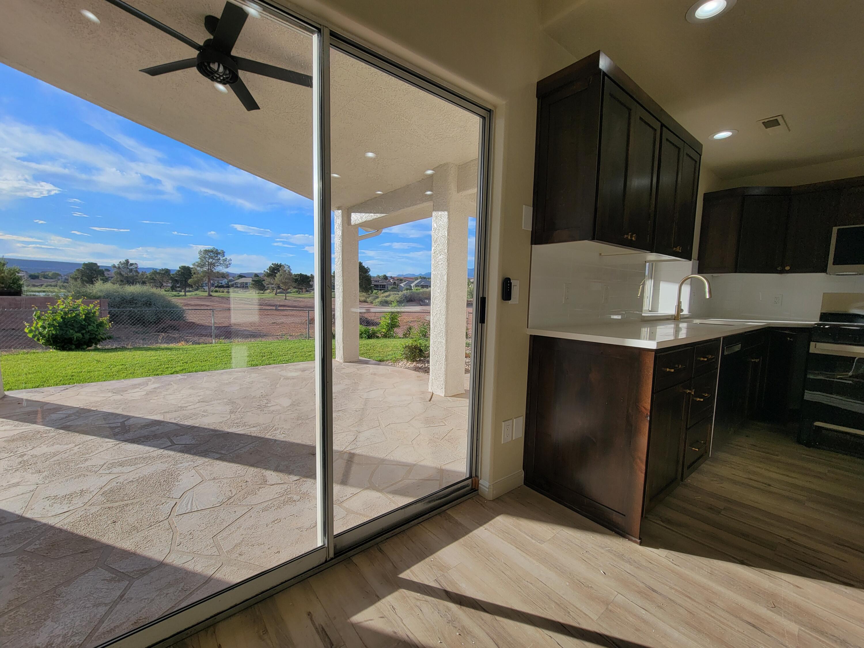 BLOOMINGTON HILLS - Residential