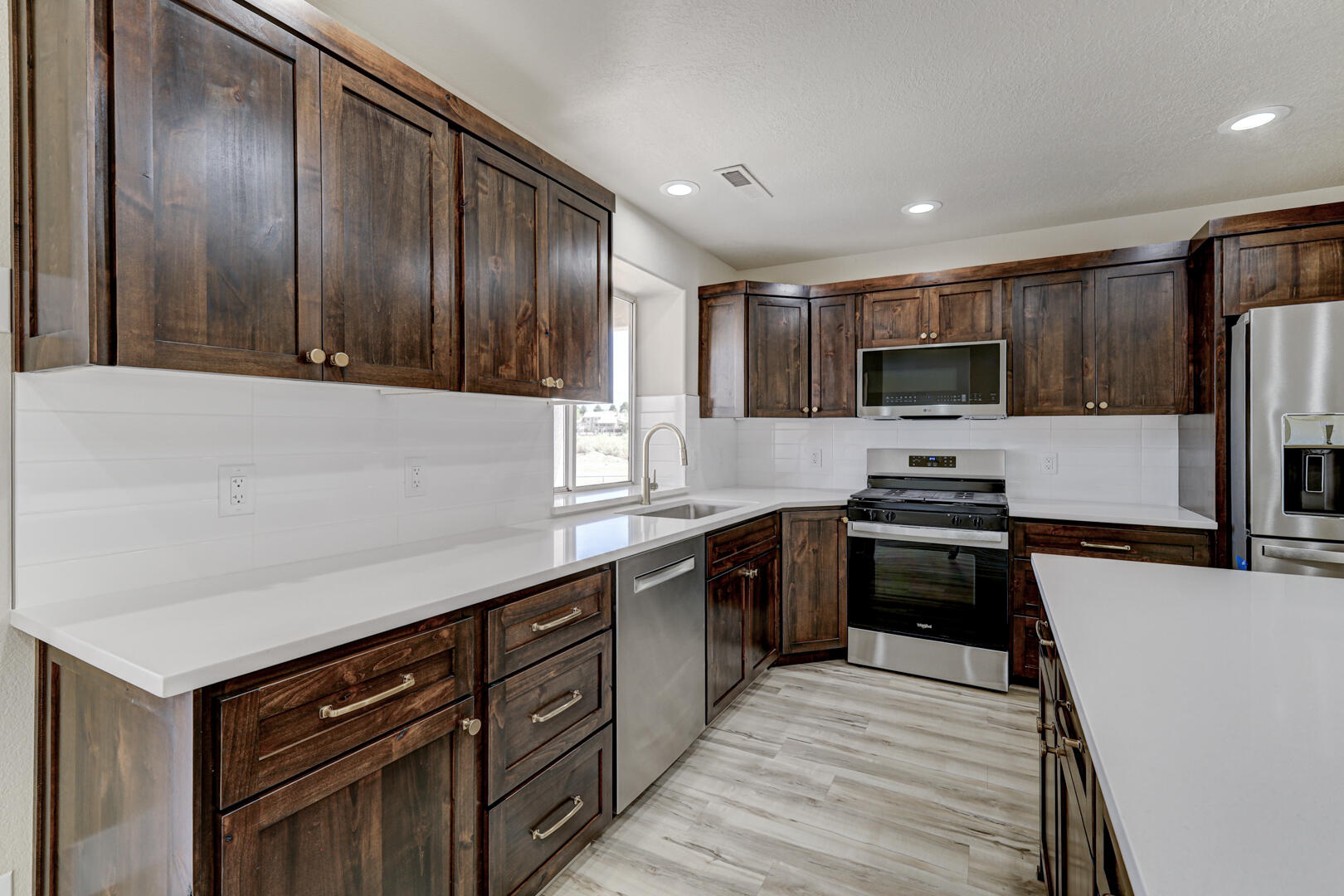BLOOMINGTON HILLS - Residential