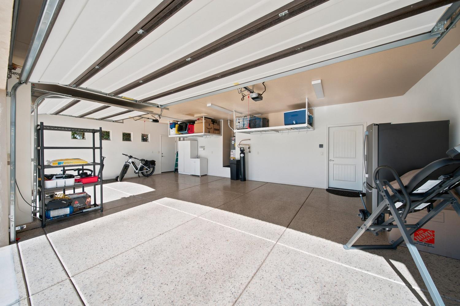 REDWOOD ESTATES - Residential