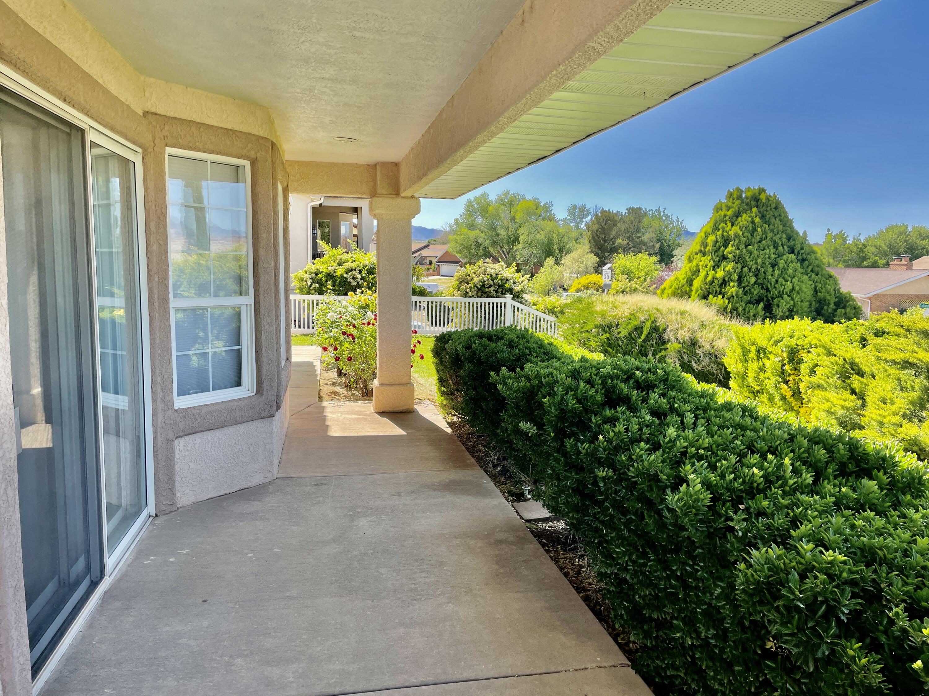 BLOOMINGTON HILLS - Residential
