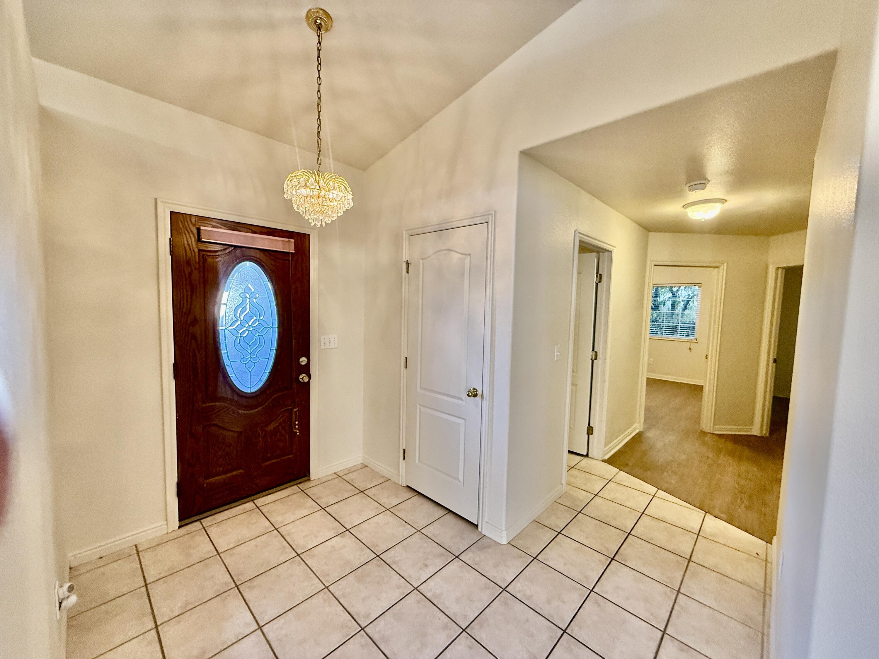 BLOOMINGTON HILLS - Residential