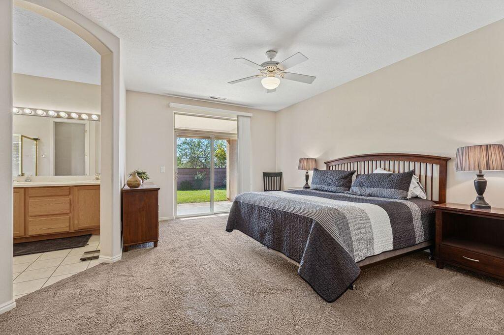 CORAL CANYON - Residential