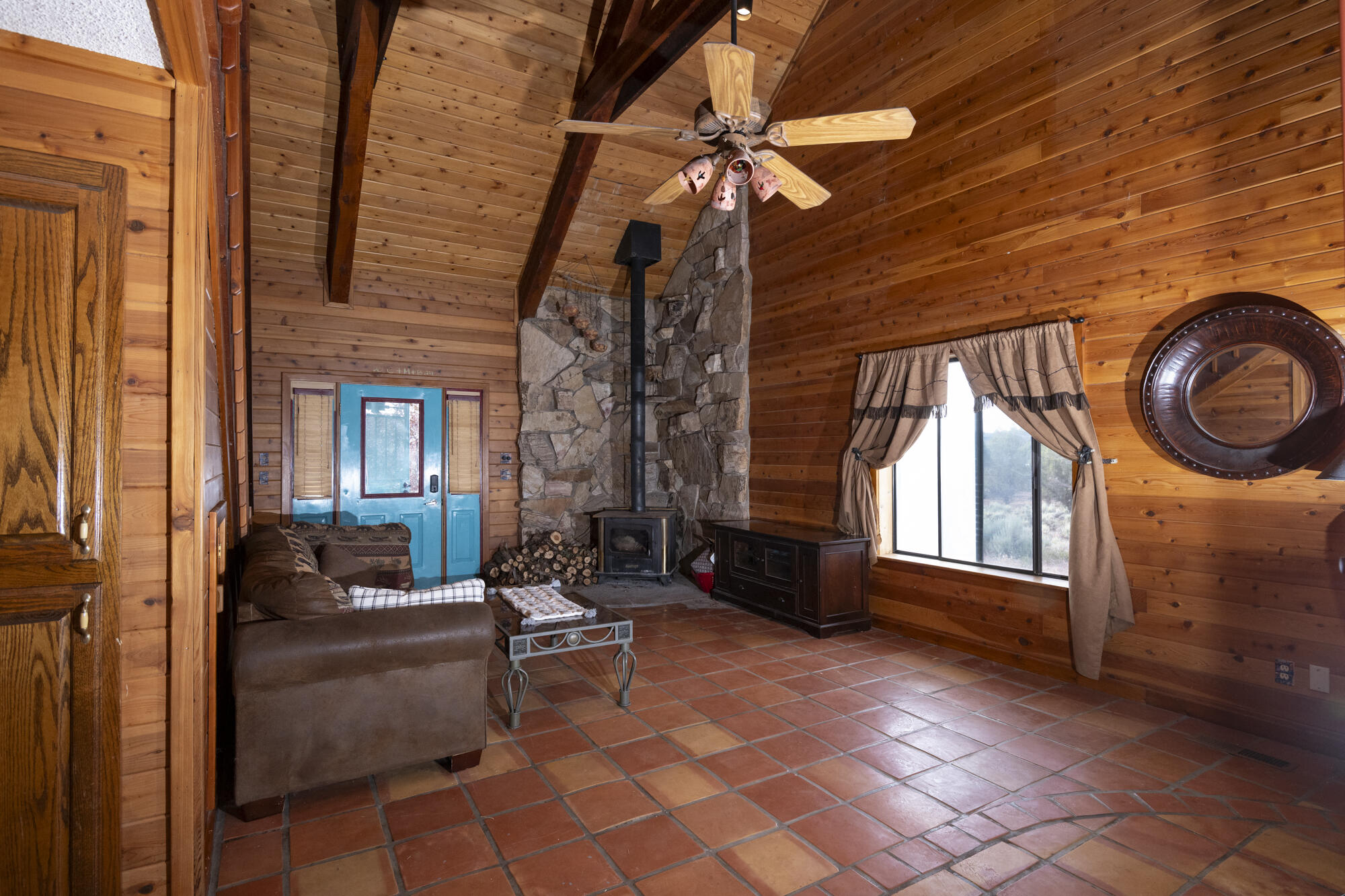 DAMMERON VALLEY RANCHES - Residential