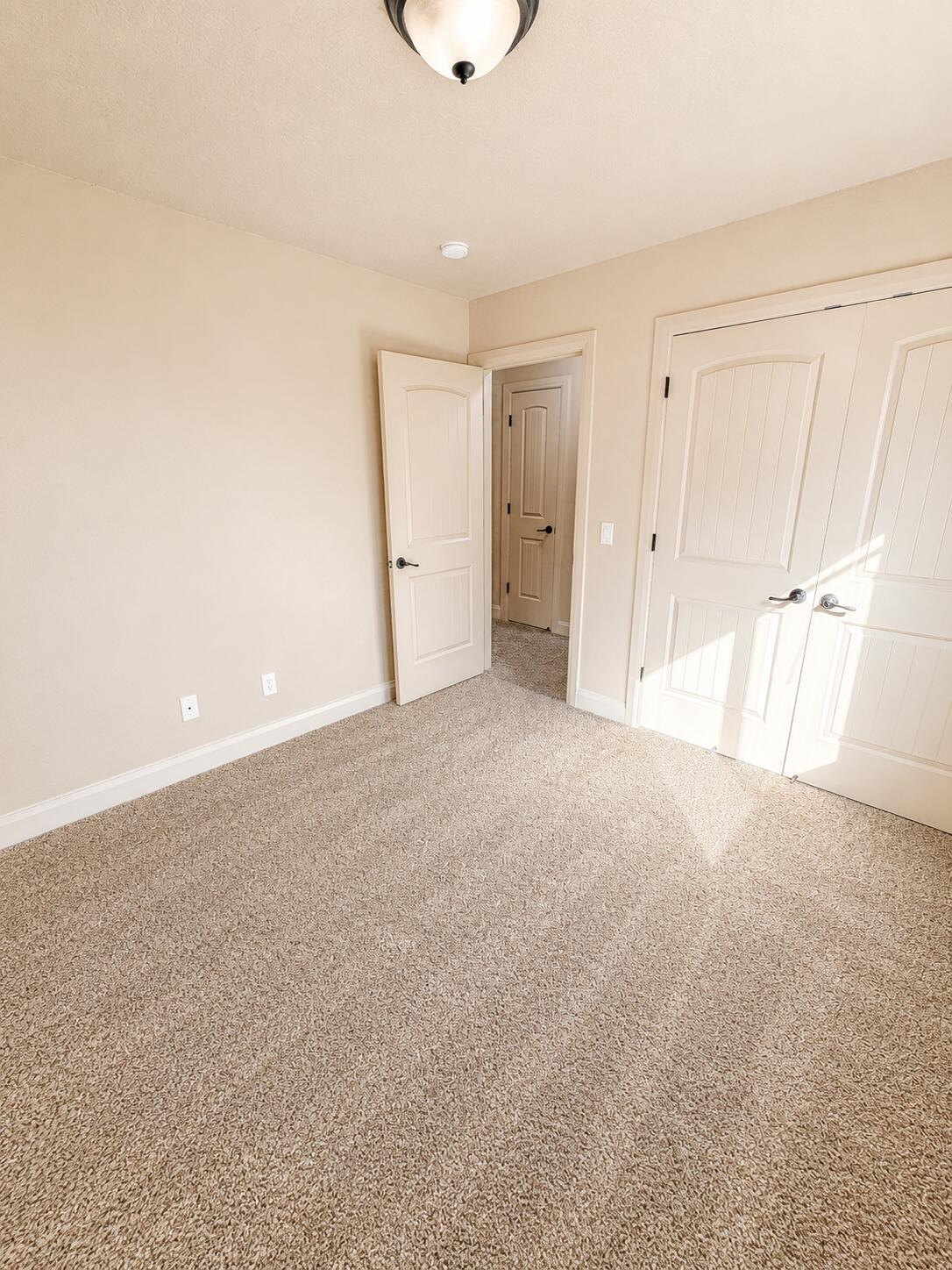 MILLCREEK SPRINGS TOWNHOMES - Residential