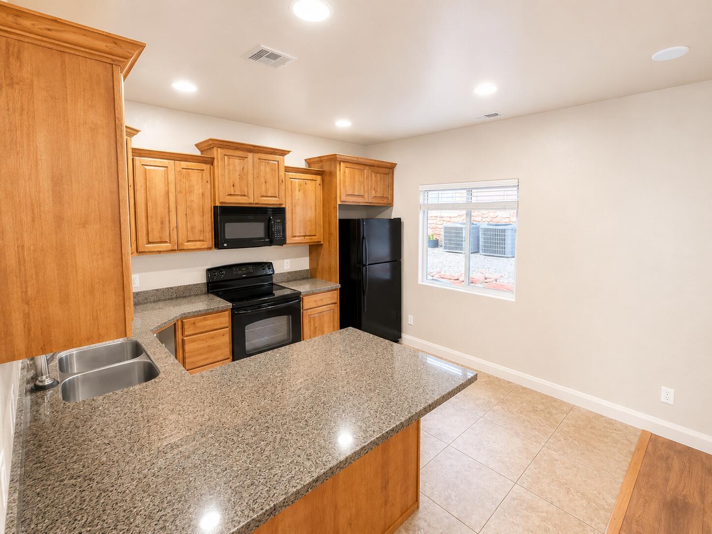 MILLCREEK SPRINGS TOWNHOMES - Residential