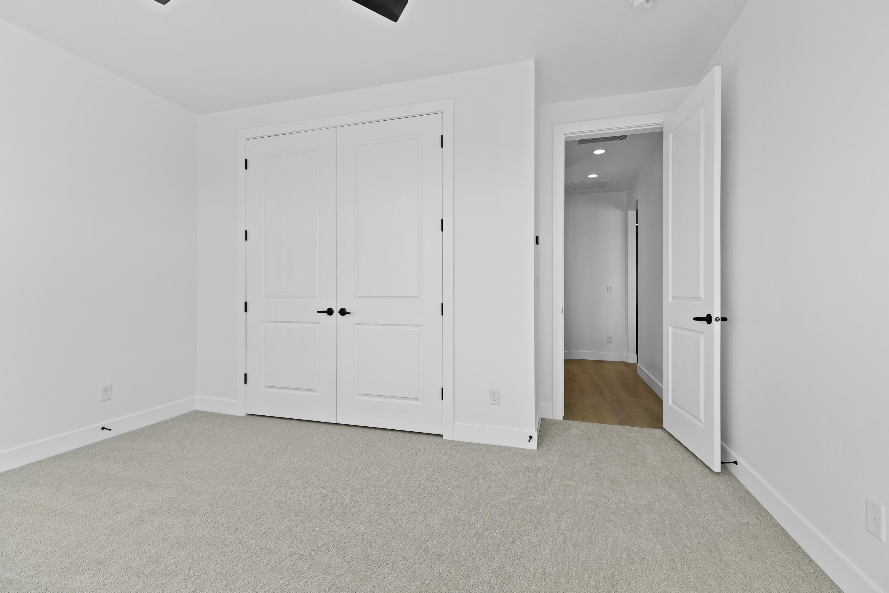 THE RIDGE AT ZION VISTA - Residential