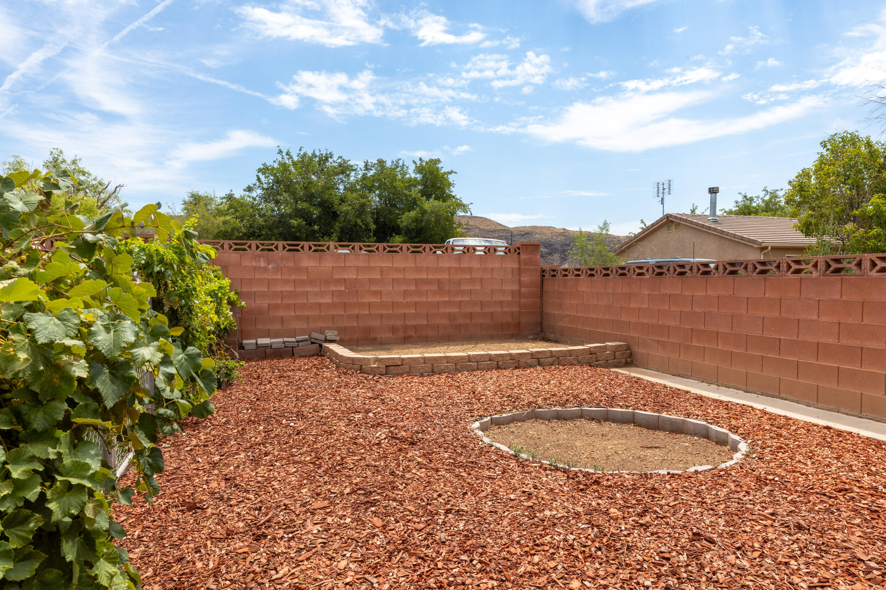 SUNSET ESTATES (LV) - Residential