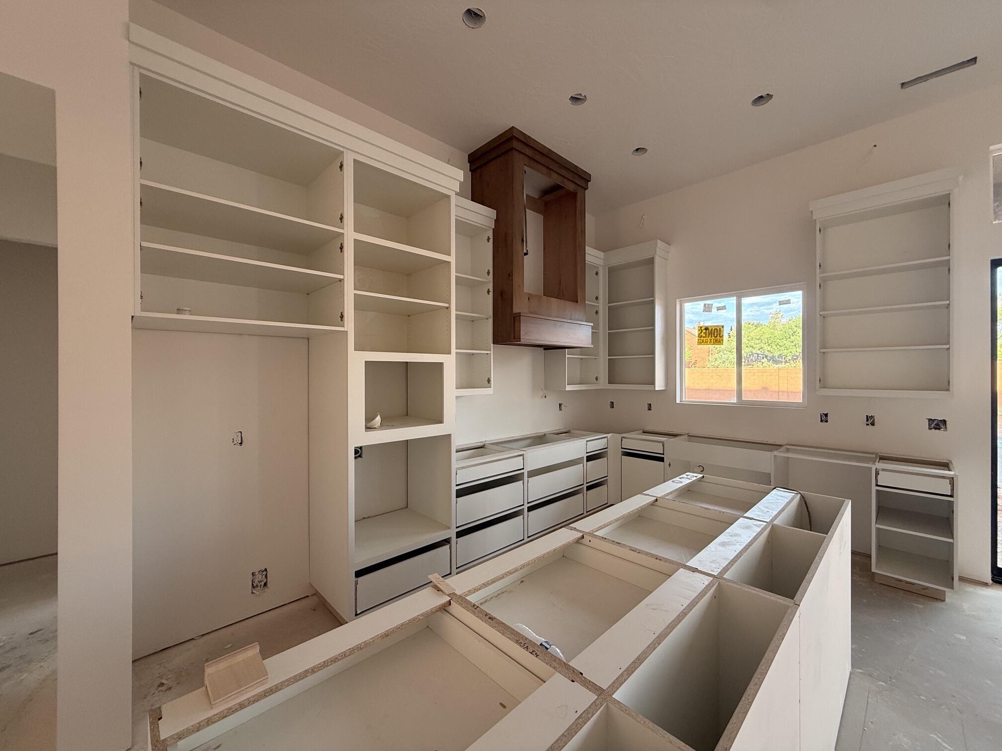ONYX CANYON - Residential