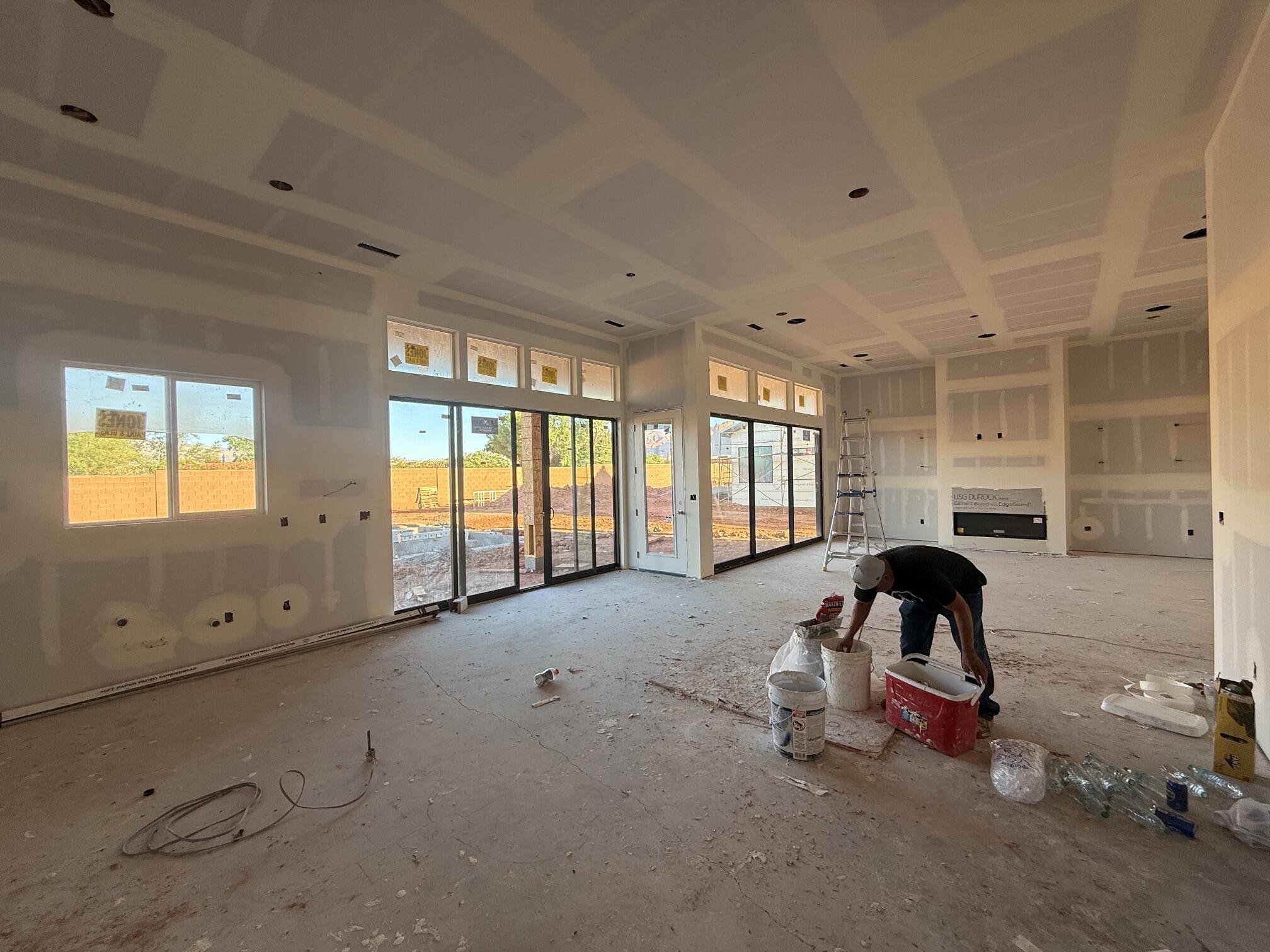 ONYX CANYON - Residential