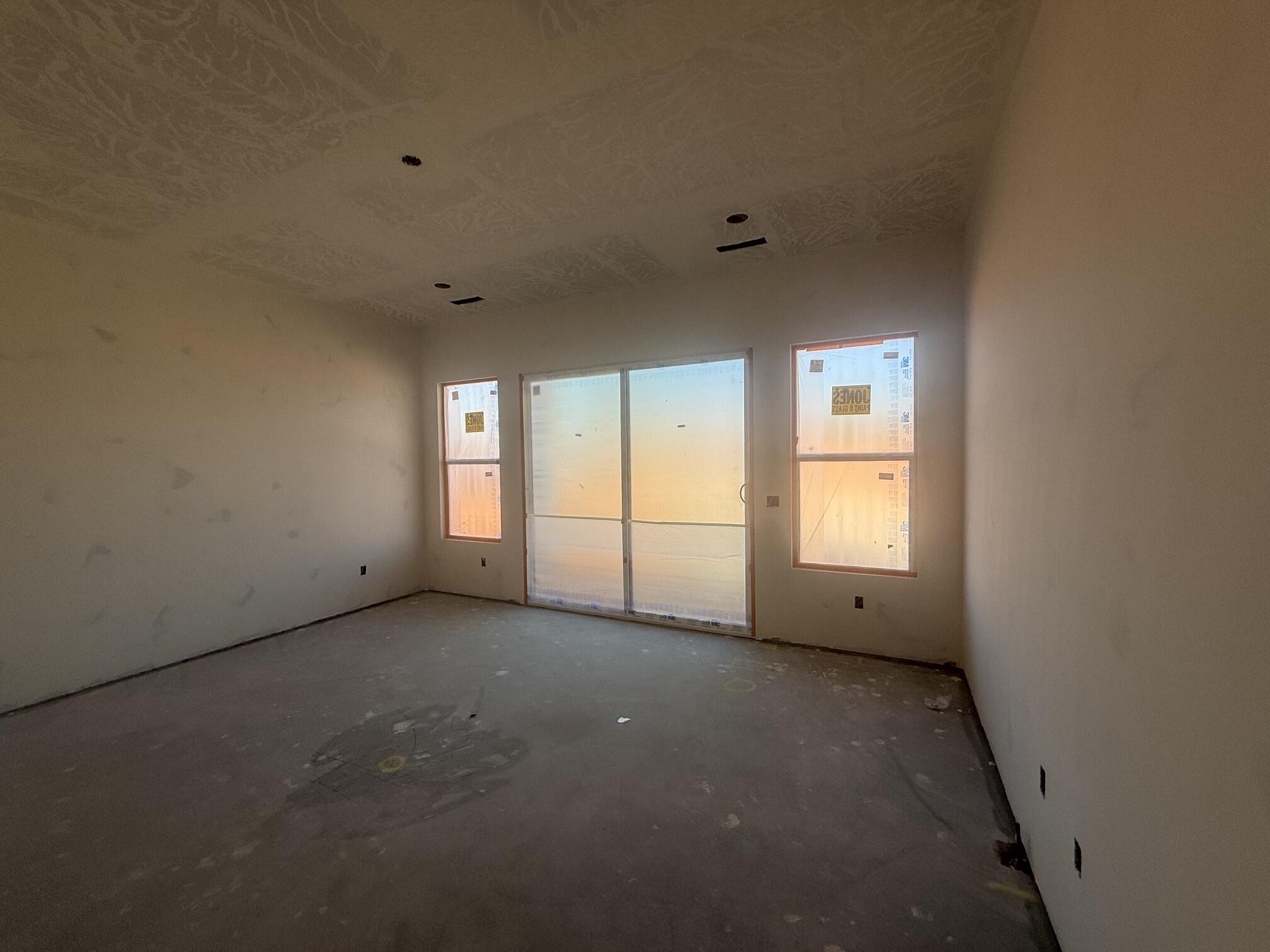 ONYX CANYON - Residential