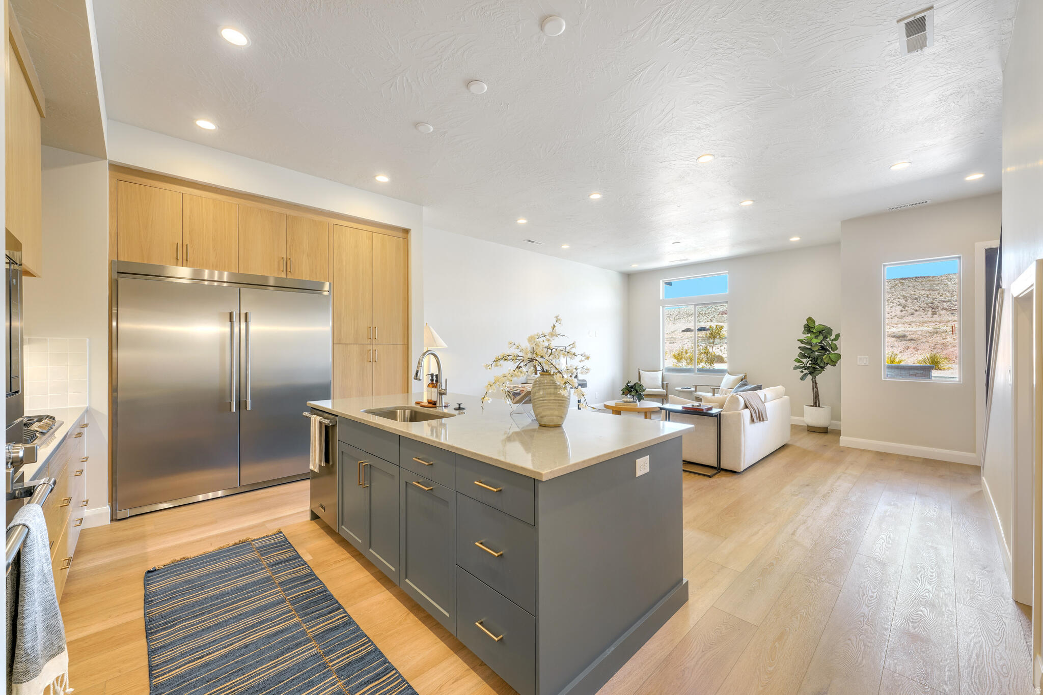 DESERT COLOR ATKINVILLE TOWNHOMES - Residential