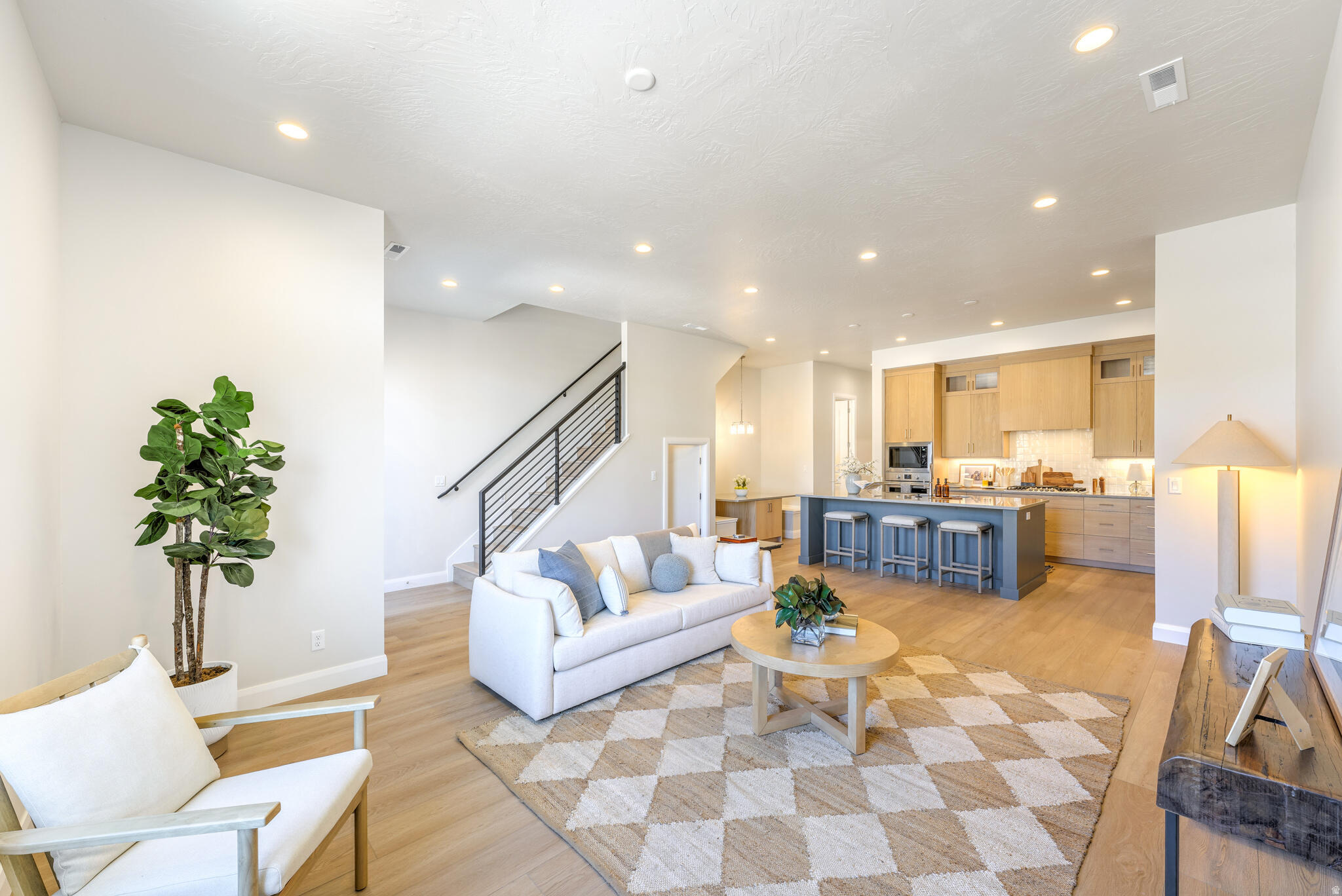 DESERT COLOR ATKINVILLE TOWNHOMES - Residential