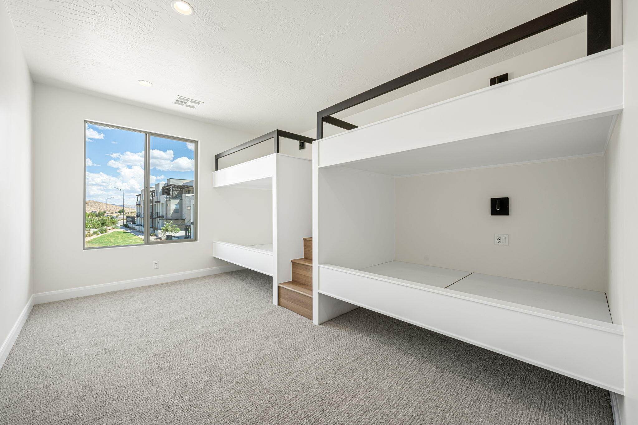 DESERT COLOR ATKINVILLE TOWNHOMES - Residential