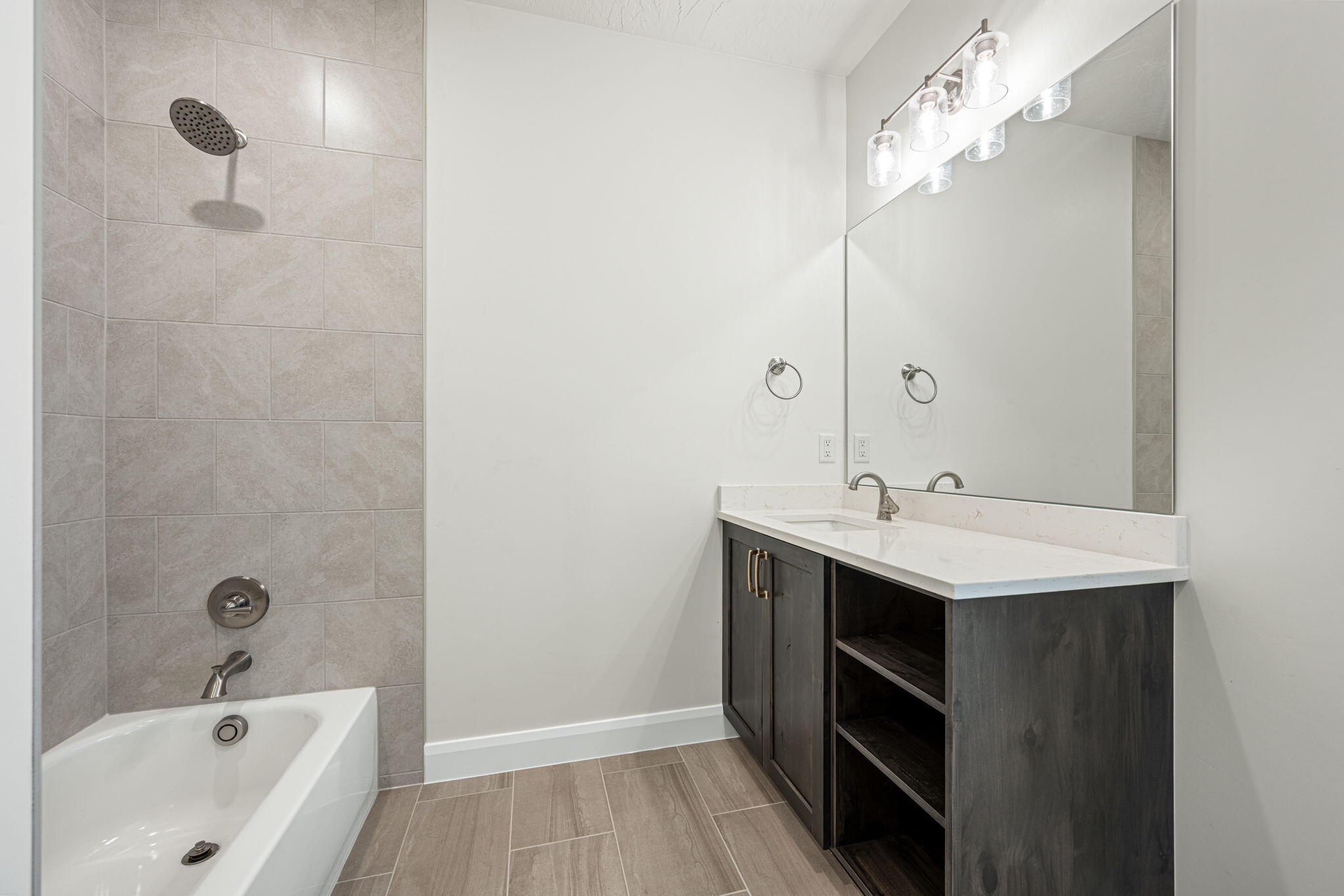 DESERT COLOR ATKINVILLE TOWNHOMES - Residential