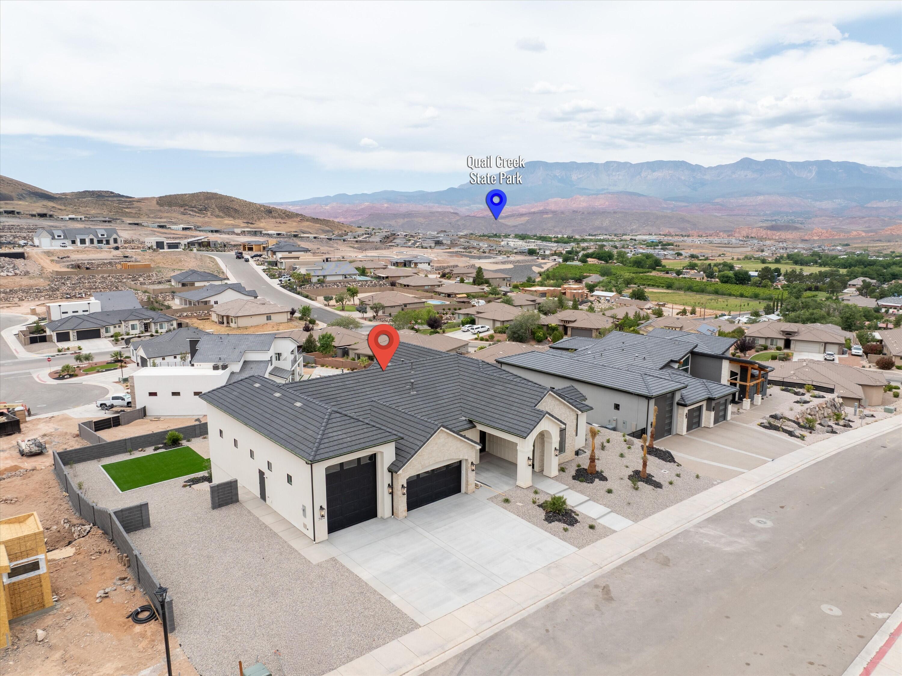 SCENIC POINTE - Residential