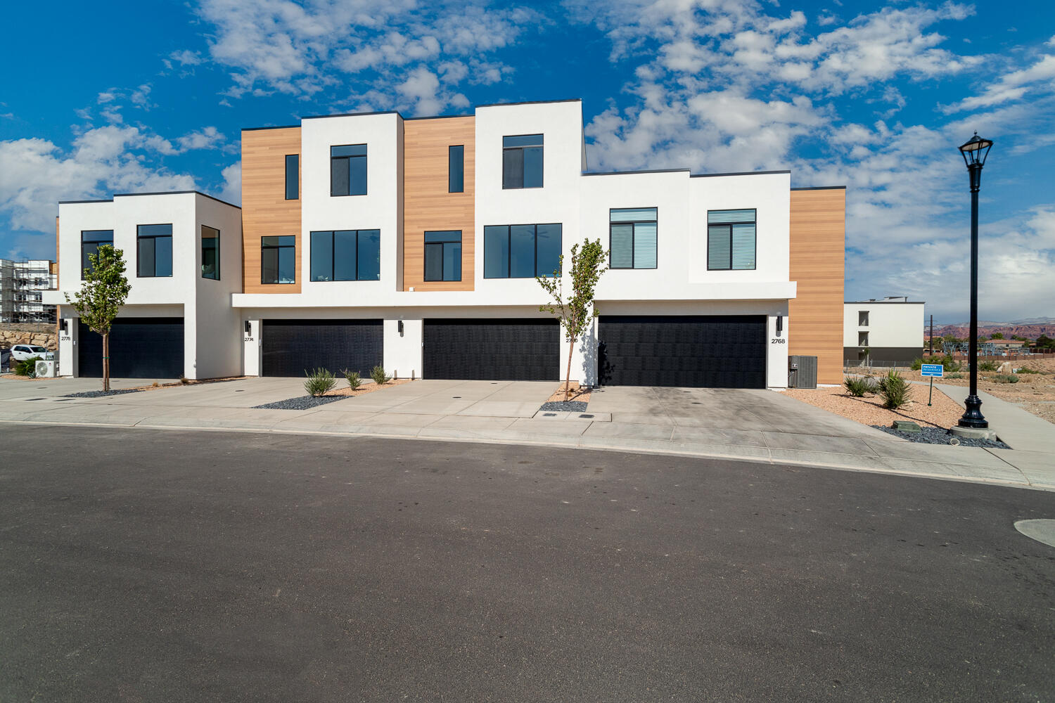 BECCO CREEK AT DIVARIO - Residential