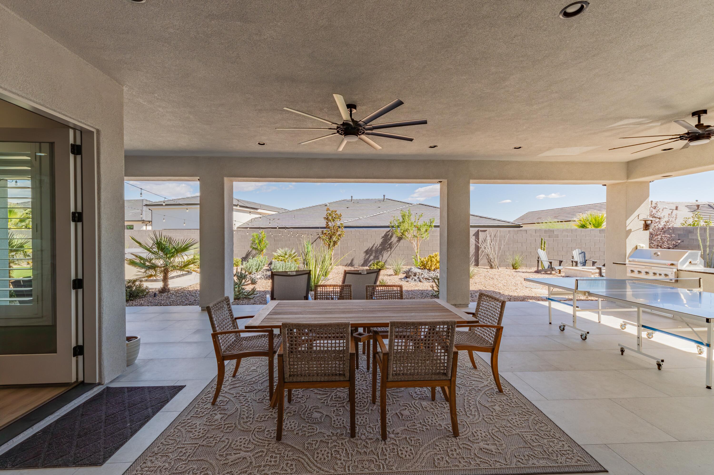 WASHINGTON VISTA - Residential