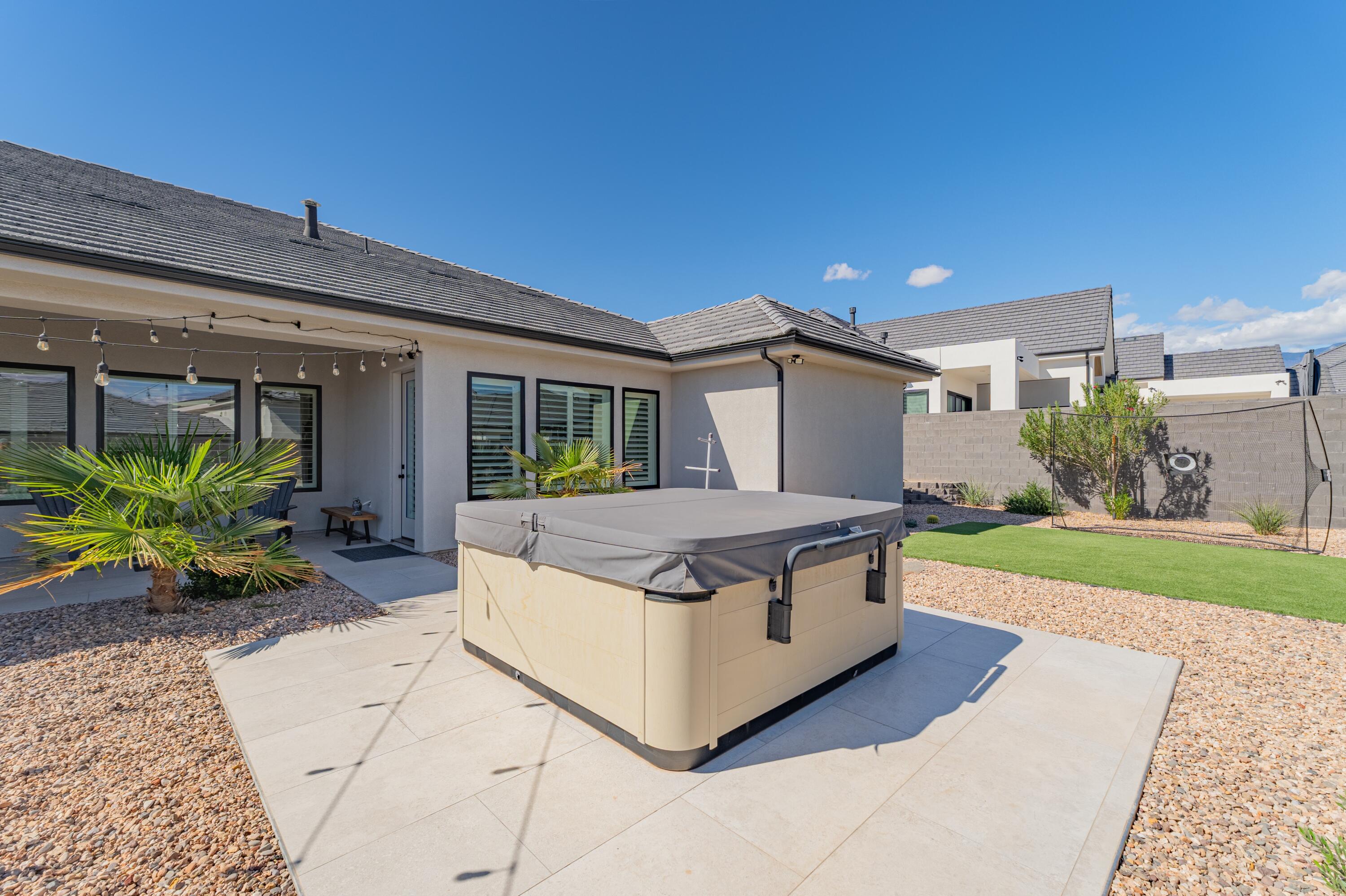 WASHINGTON VISTA - Residential