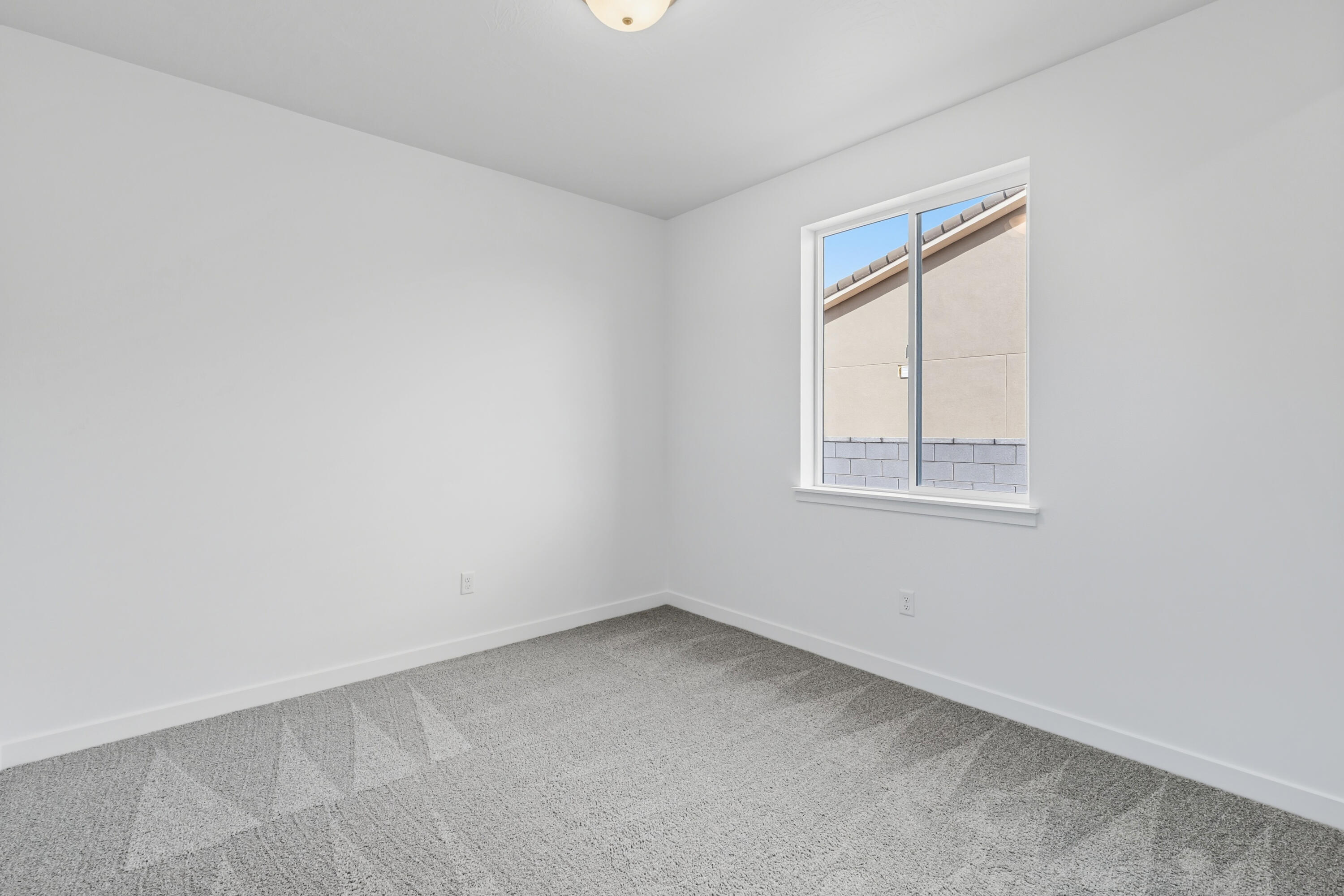 RED SLATE ESTATES - Residential
