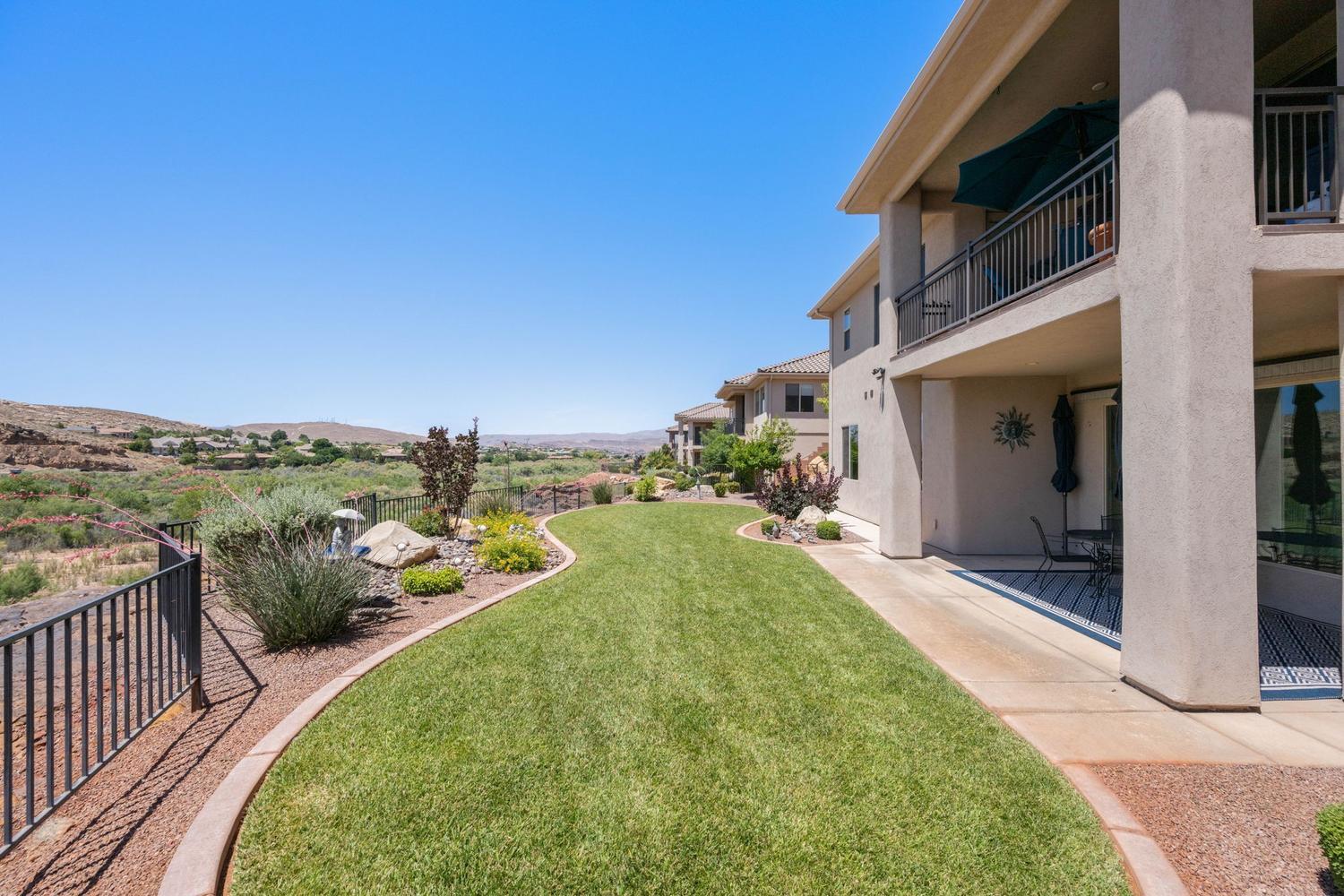 RIVERSIDE CLIFFS - Residential