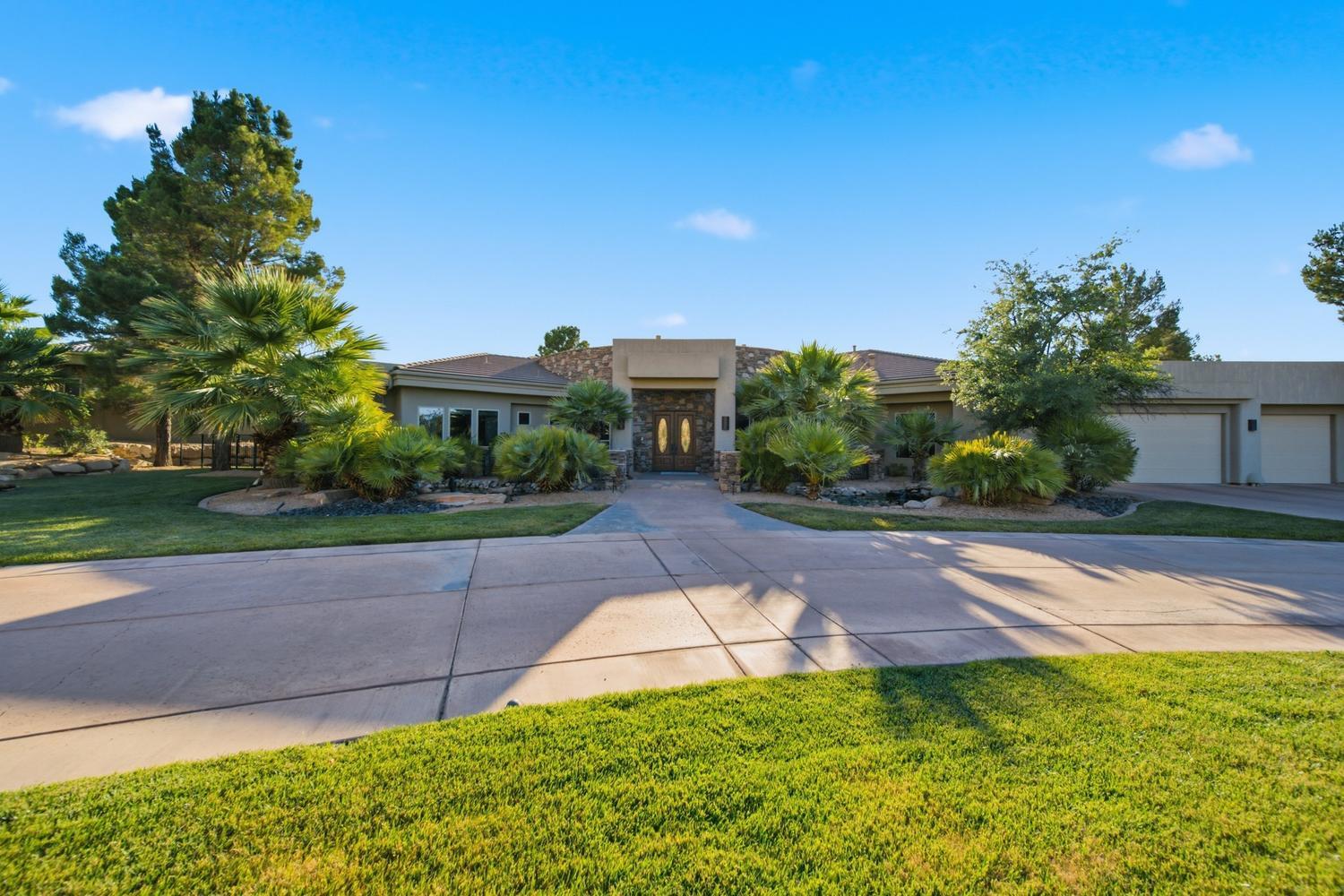 STONE CLIFF - Residential