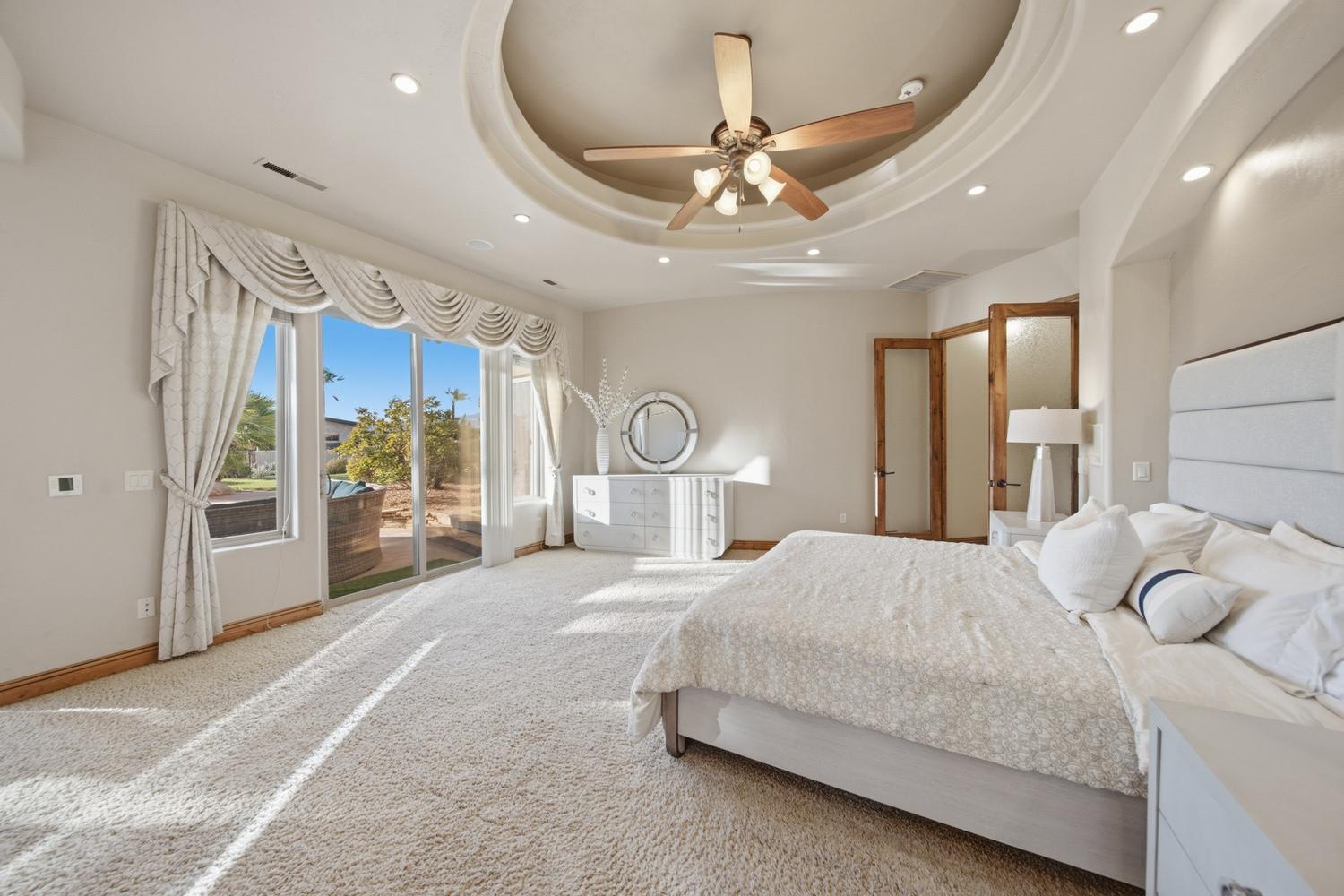 STONE CLIFF - Residential