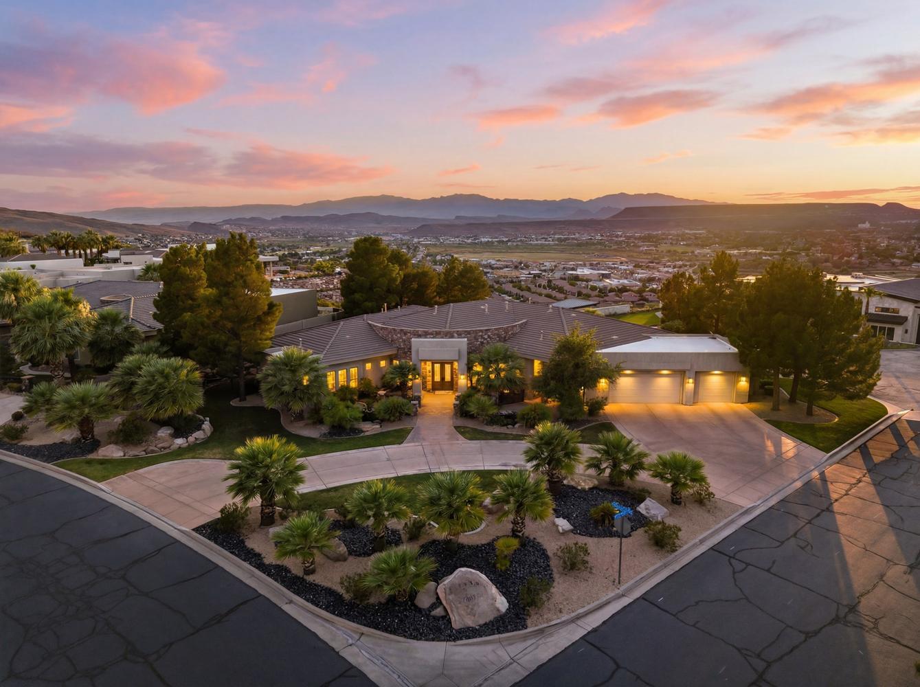 STONE CLIFF - Residential