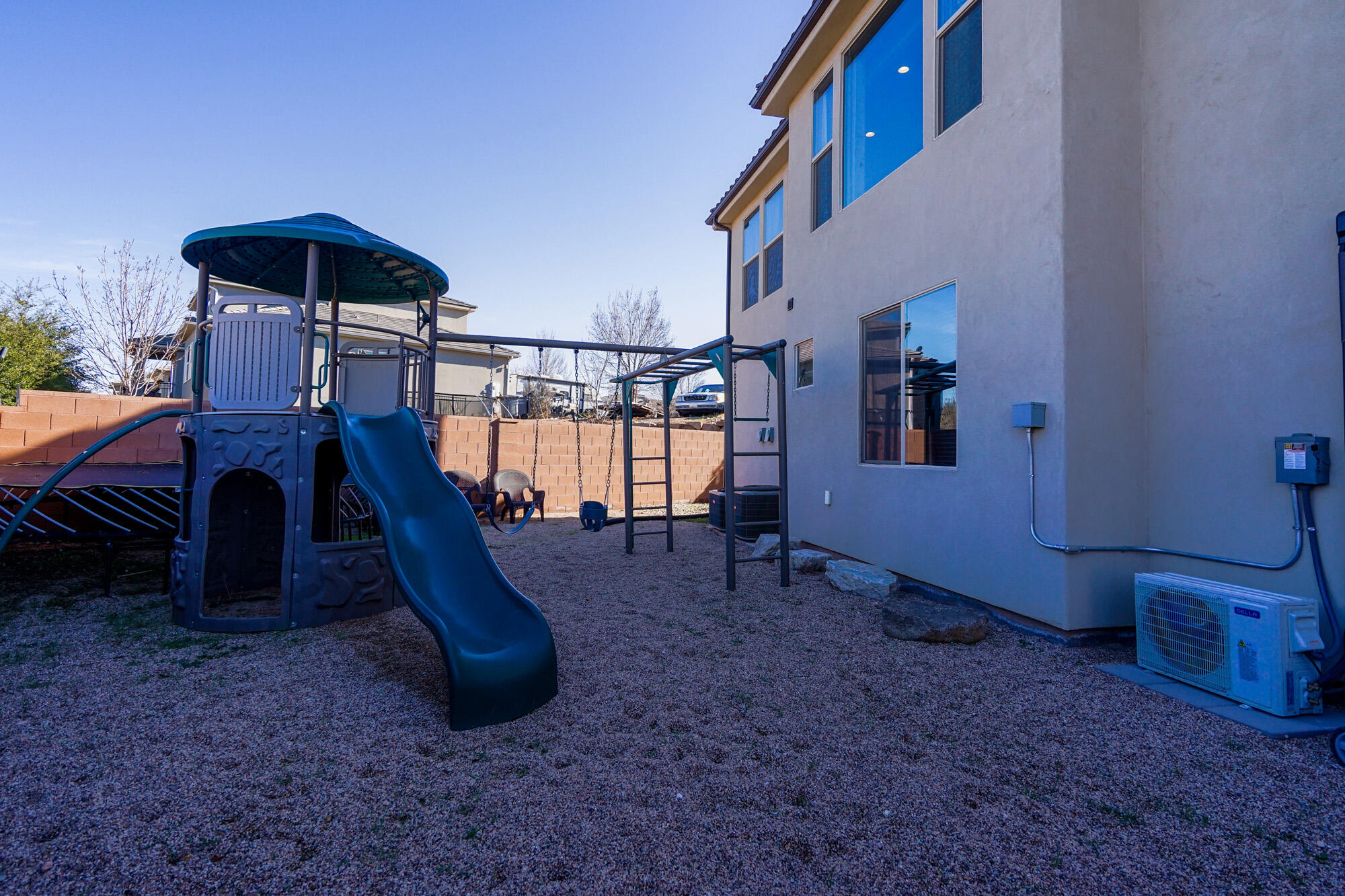 CORNERSTONE - Residential