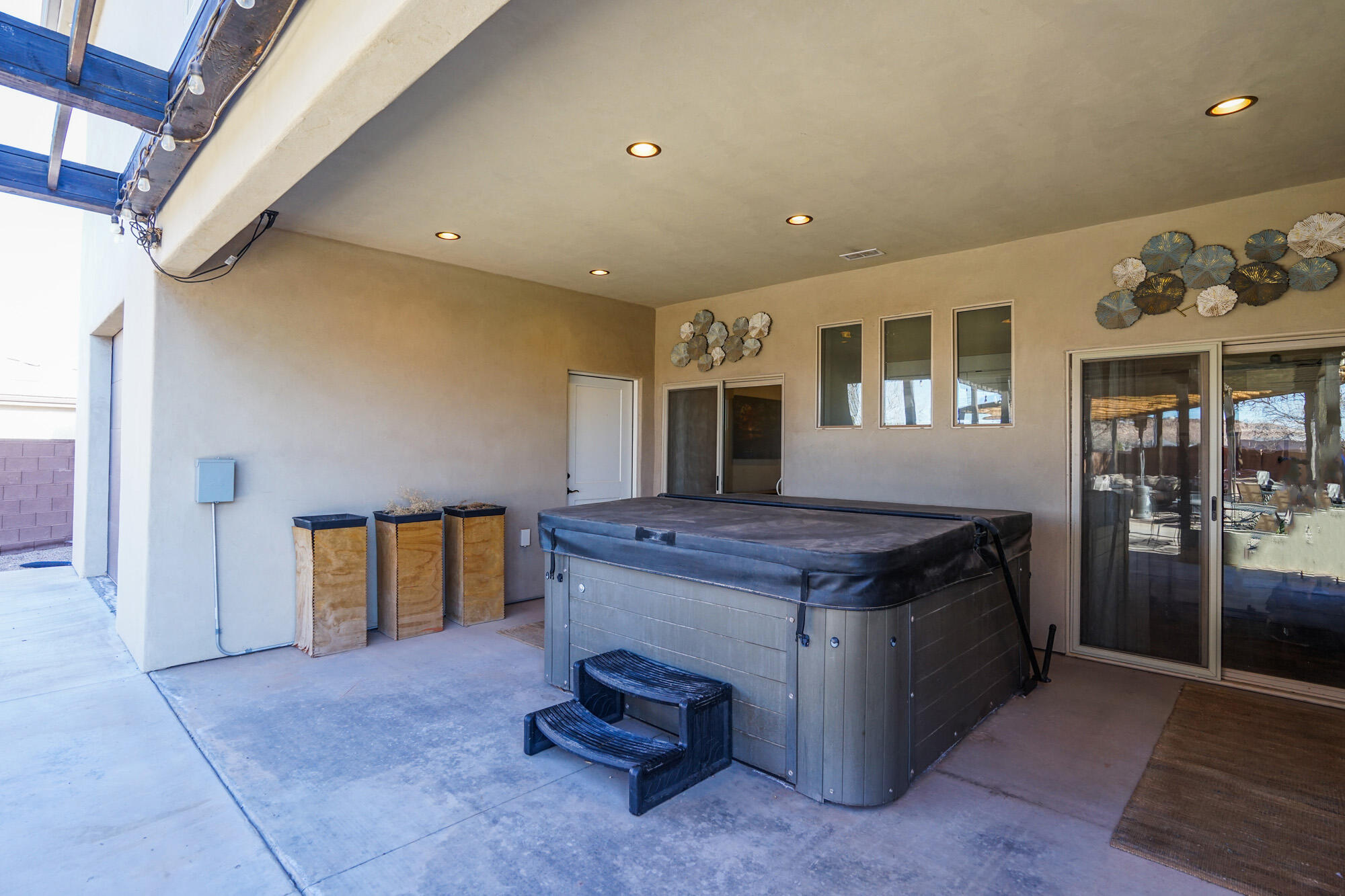 CORNERSTONE - Residential