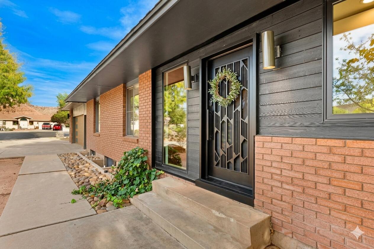 BLOOMINGTON COUNTRY CLUB - Residential