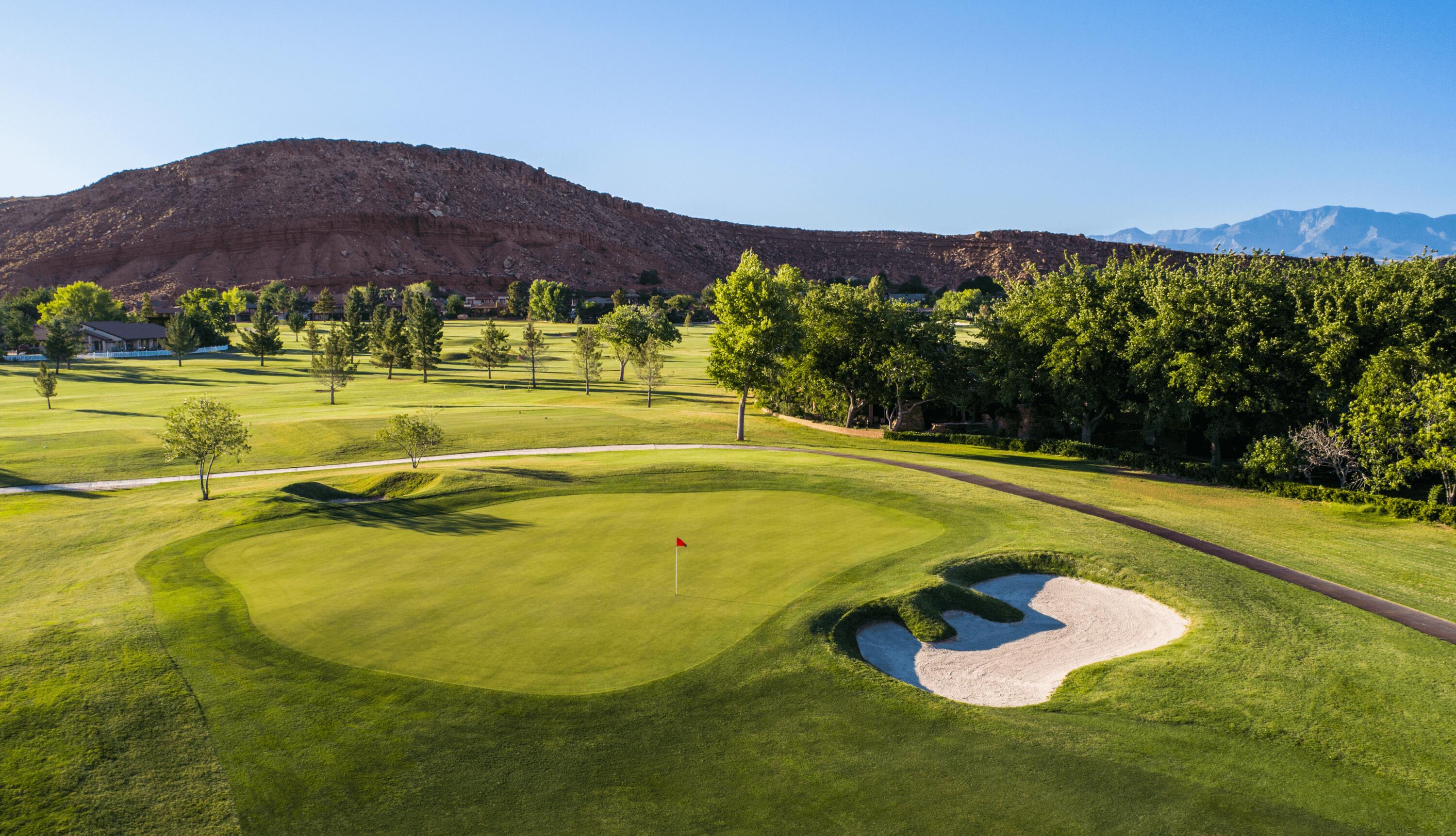 BLOOMINGTON COUNTRY CLUB - Residential