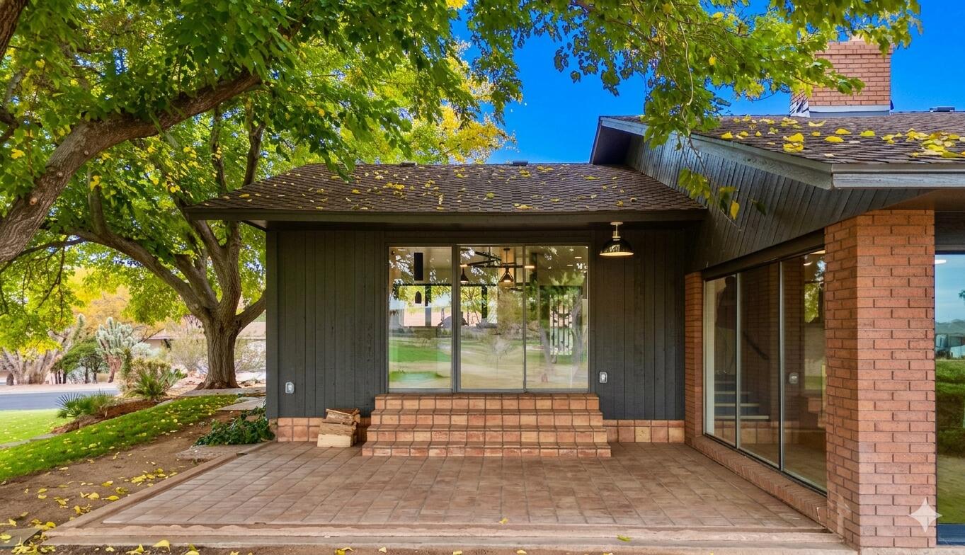 BLOOMINGTON COUNTRY CLUB - Residential