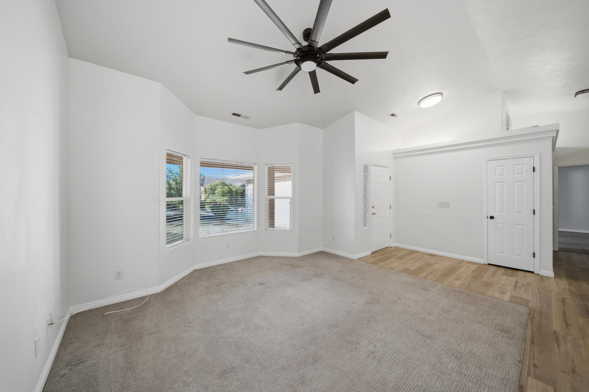 PIONEER COVE - Residential