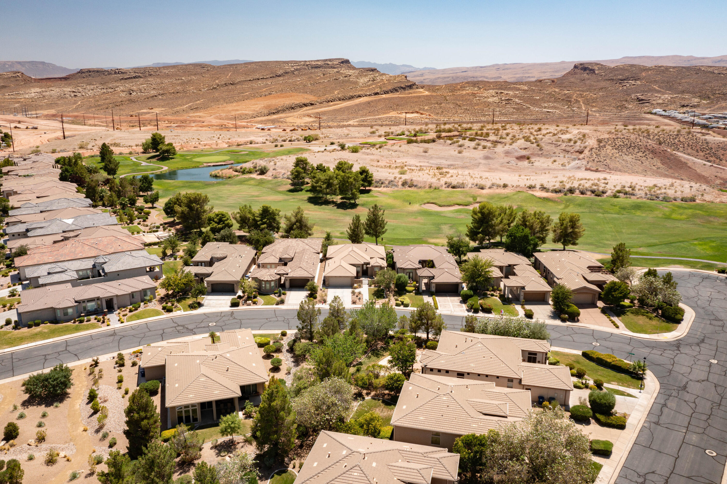 DOLCE VISTA AT SUNBROOK - Residential