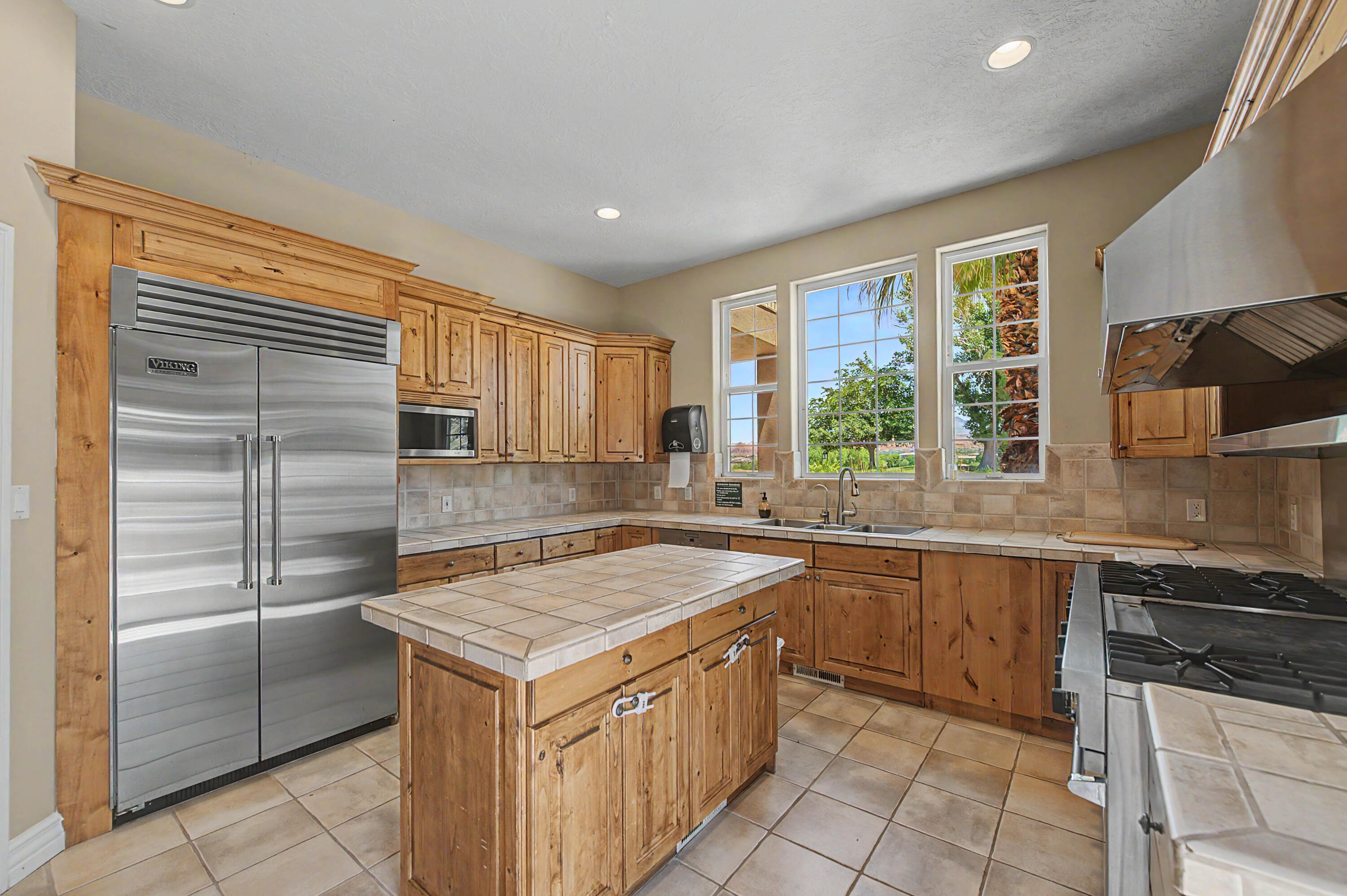 DOLCE VISTA AT SUNBROOK - Residential
