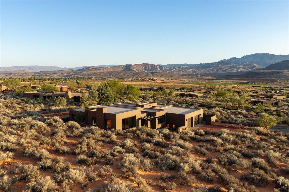 TAVIAWK - Residential