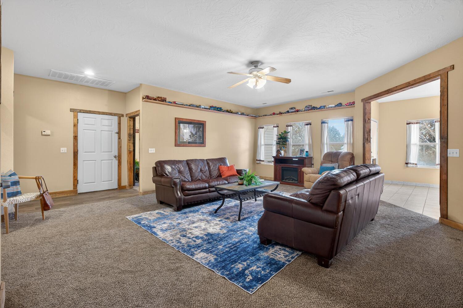 DIXIE DEER ESTATES - Residential