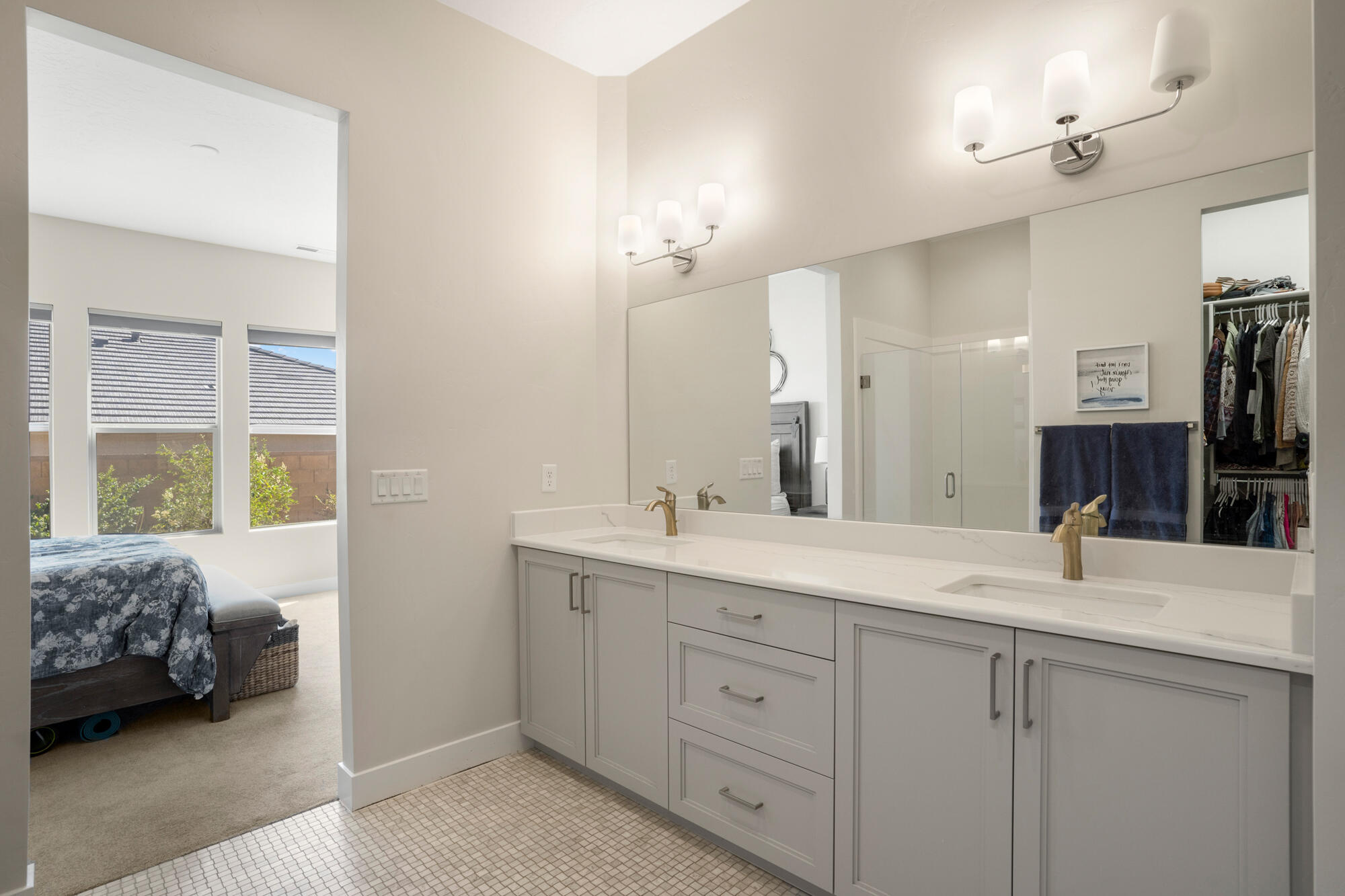 VILLAS AT SUN RIVER - Residential
