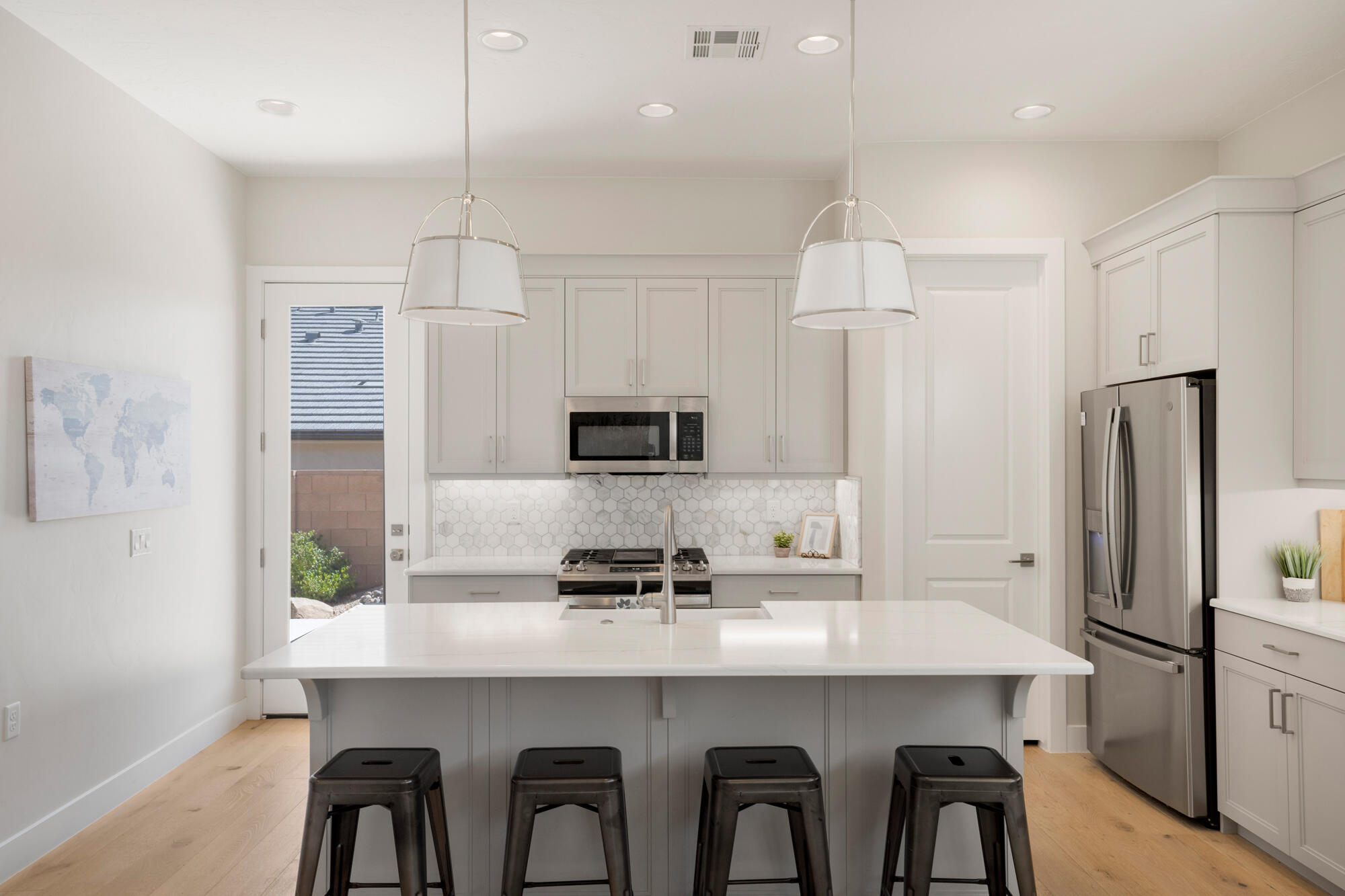 VILLAS AT SUN RIVER - Residential