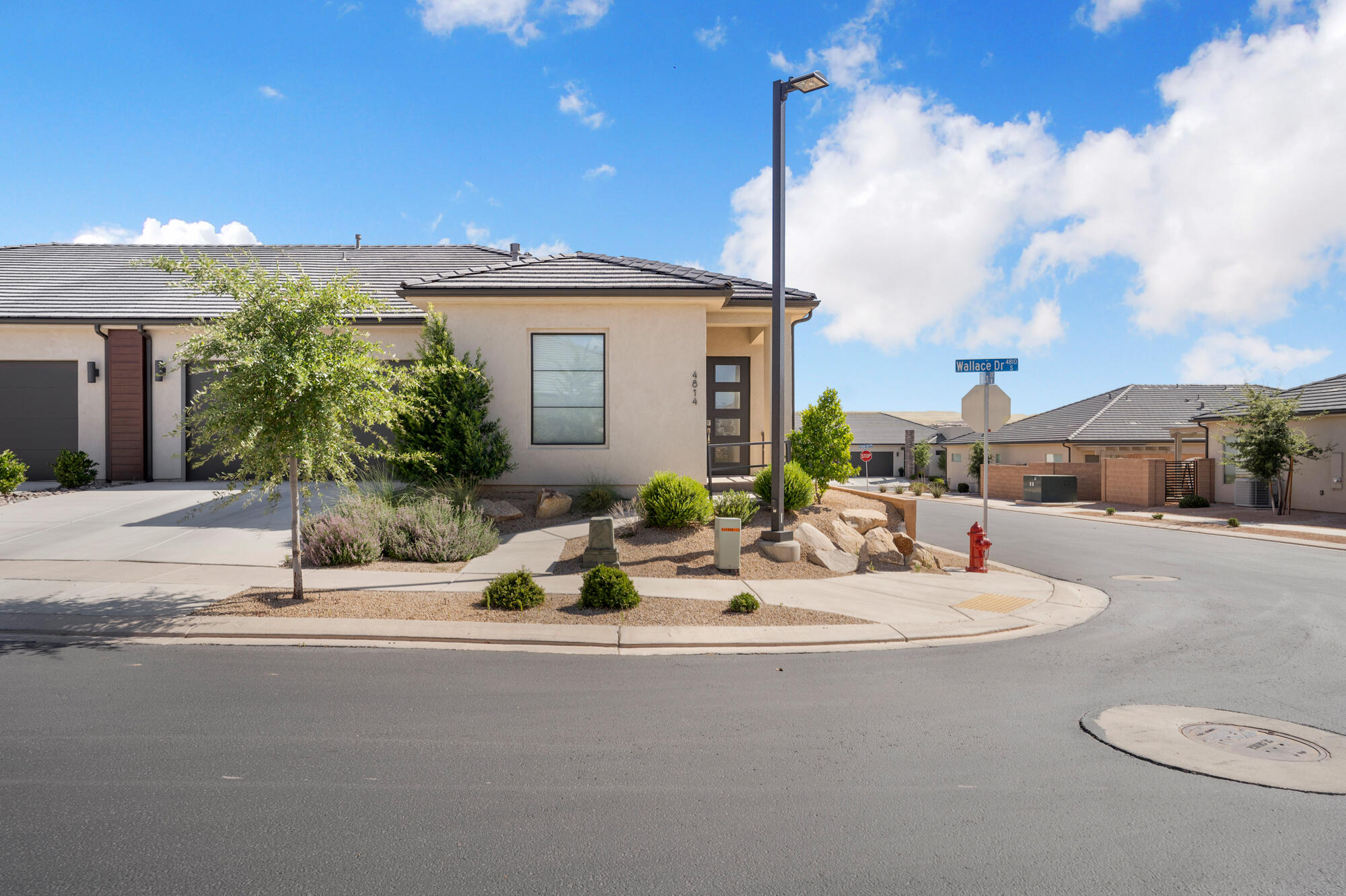 VILLAS AT SUN RIVER - Residential